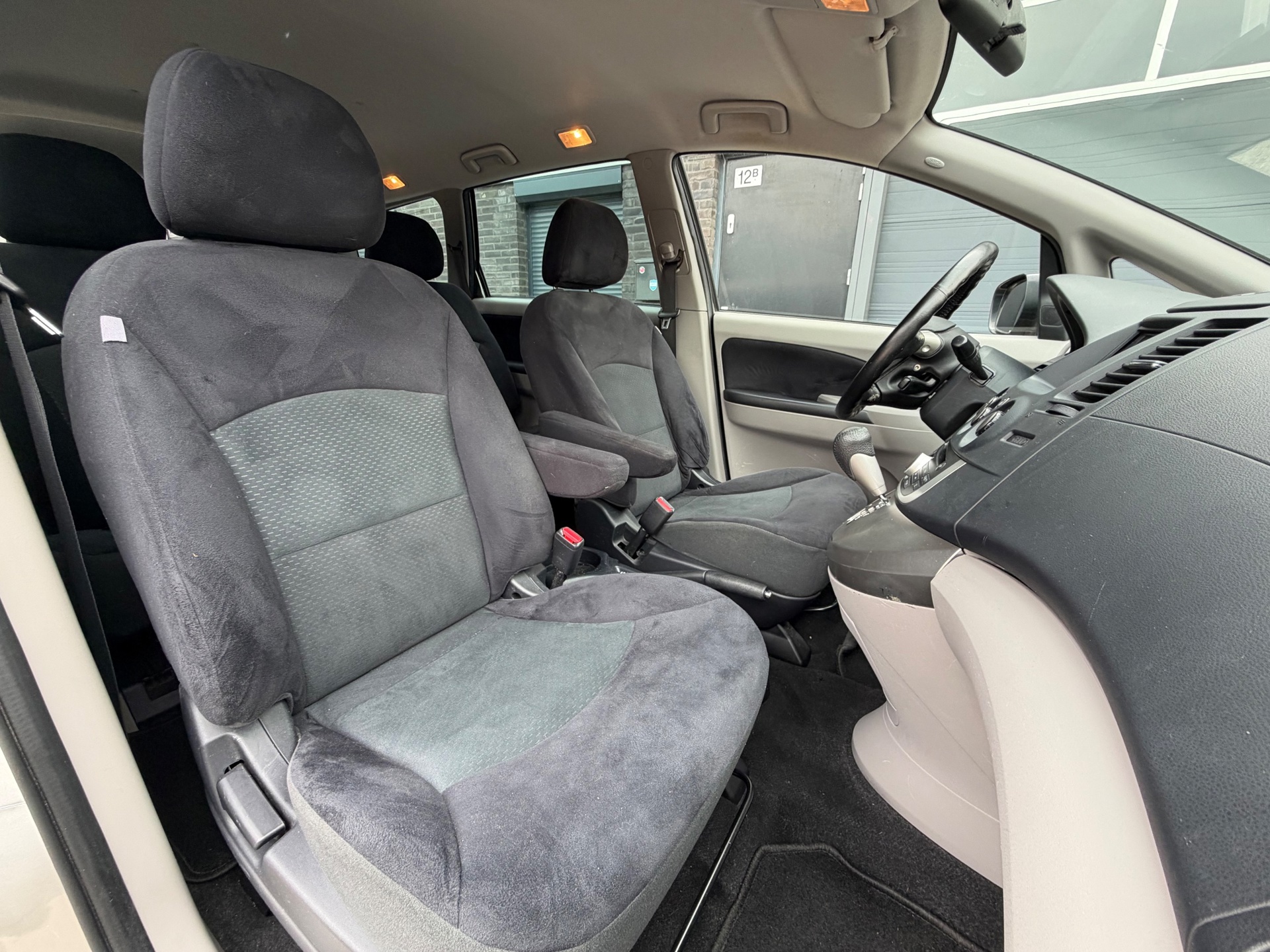 Foto van Mitsubishi Mitsubishi Grandis