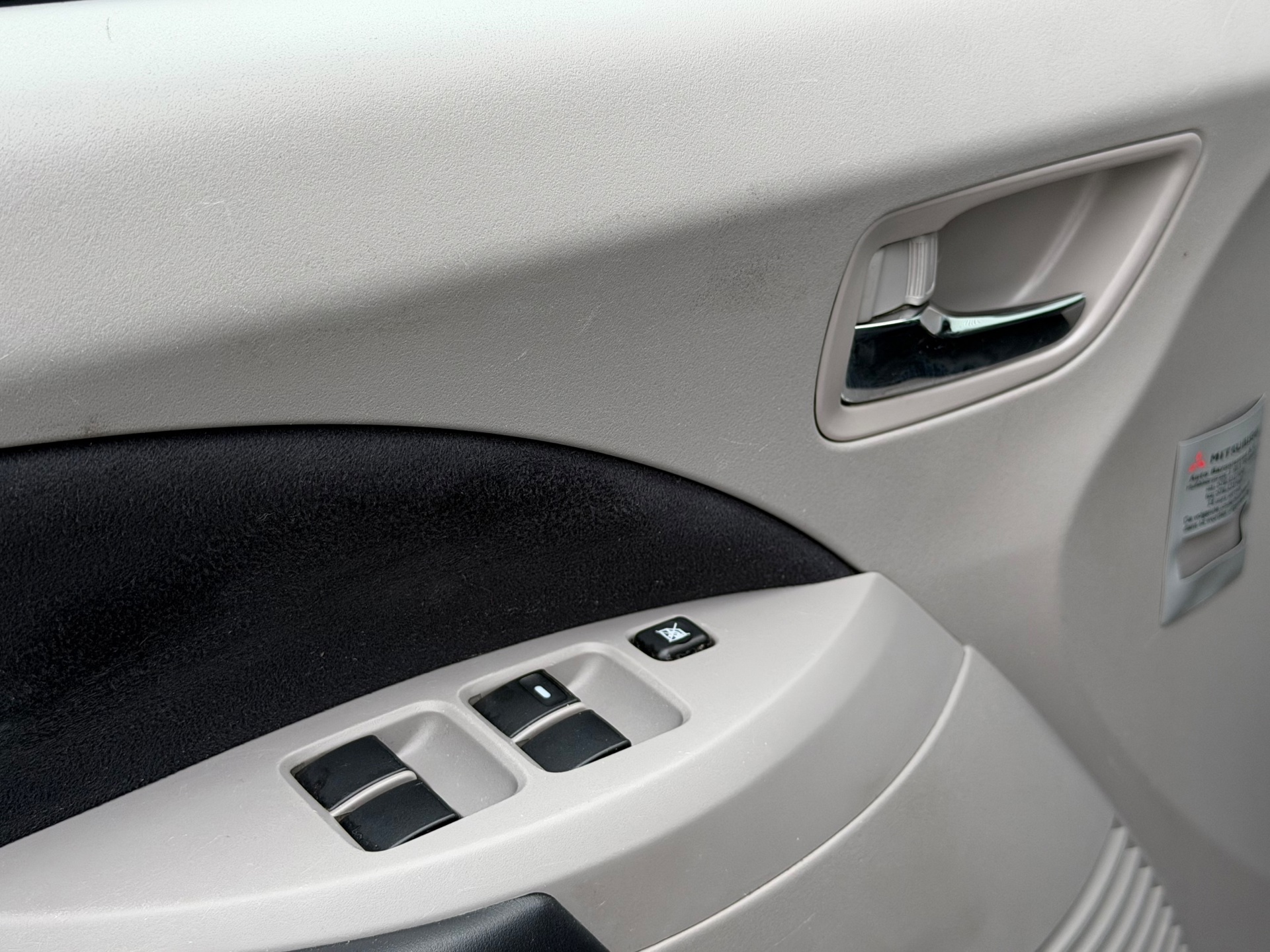 Foto van Mitsubishi Mitsubishi Grandis