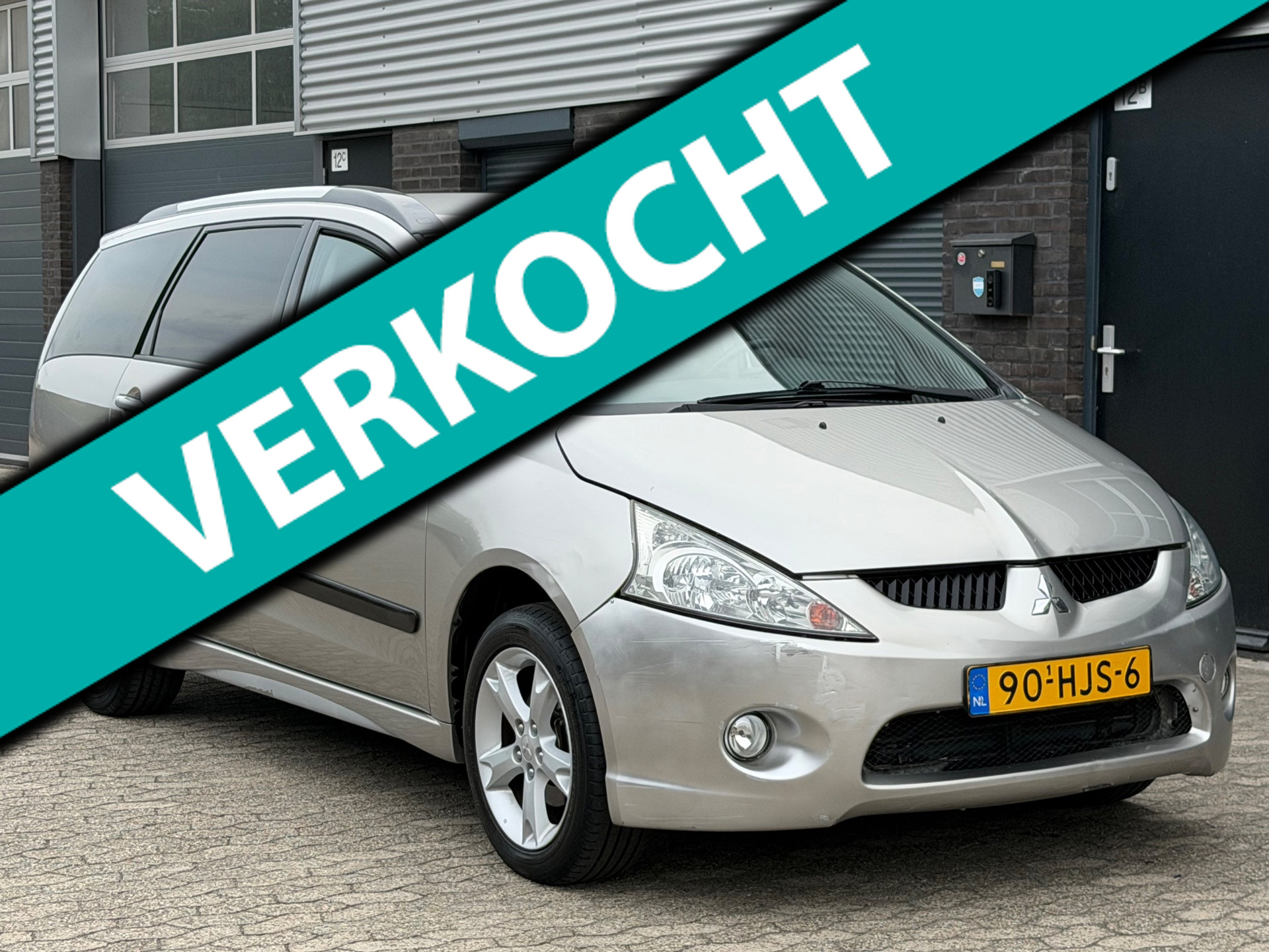 Mitsubishi Mitsubishi Grandis 2.4-16V InSport AIRCO CRUISE PDC 7PERSOONS automaat 2008 - voorkant