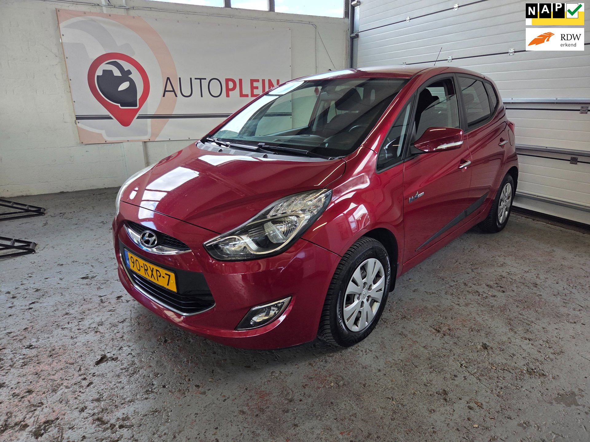 Hyundai Ix20 1.4i i-Motion 2011 - voorkant