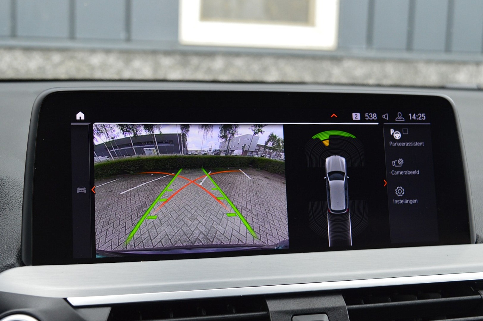 Foto van BMW X3 Xdrive20i