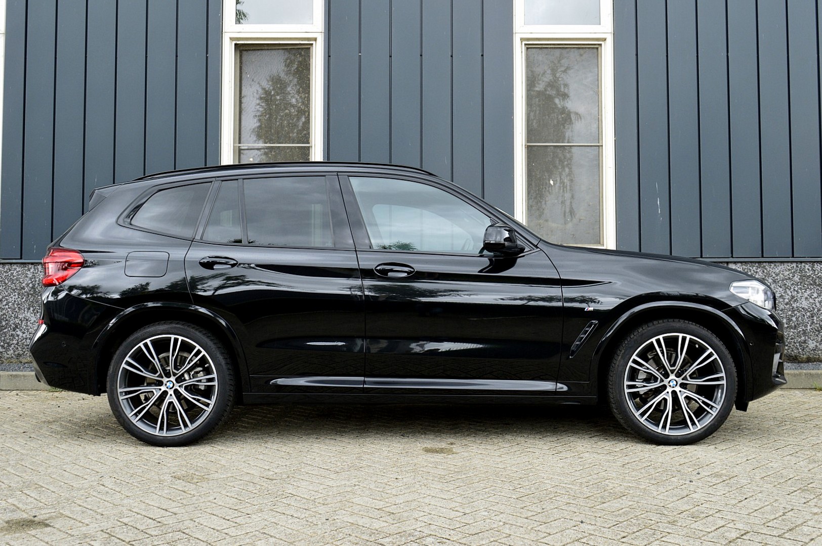 Foto van BMW X3 Xdrive20i