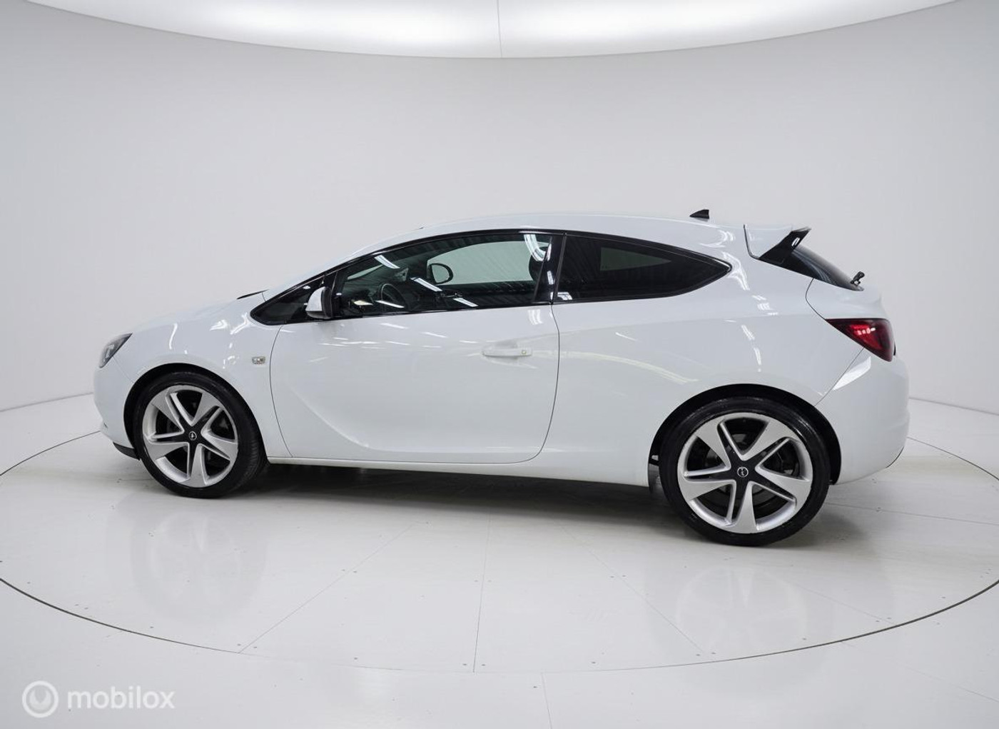 Foto van Opel Astra GTC