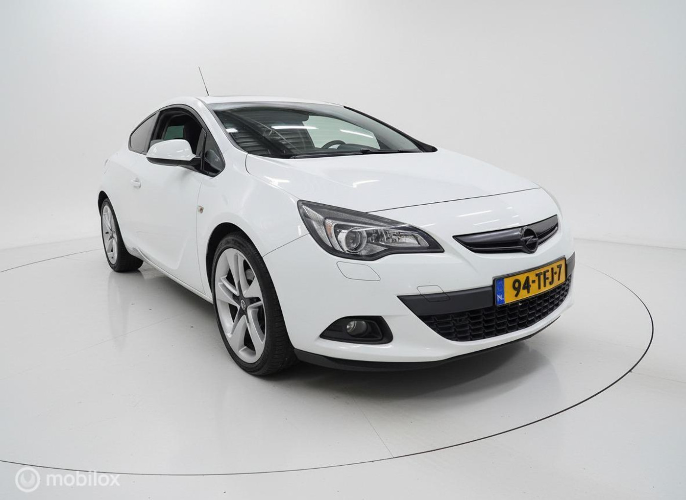 Foto van Opel Astra GTC