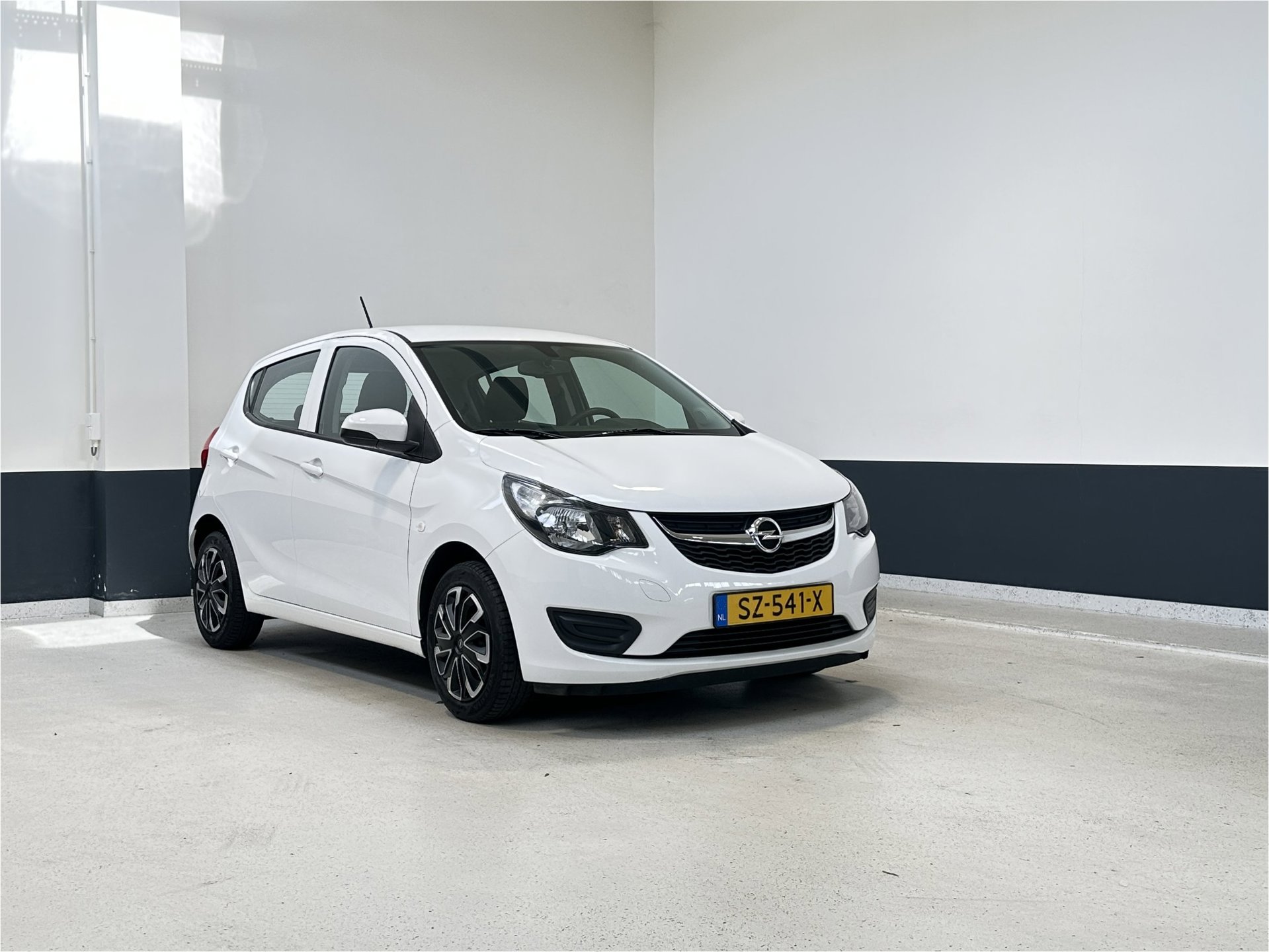 Opel Karl / Viva 1.0 ecoFLEX Edition | NL | Apple Carplay/ Android Auto | Airco | Bluetooth | 2018 - voorkant