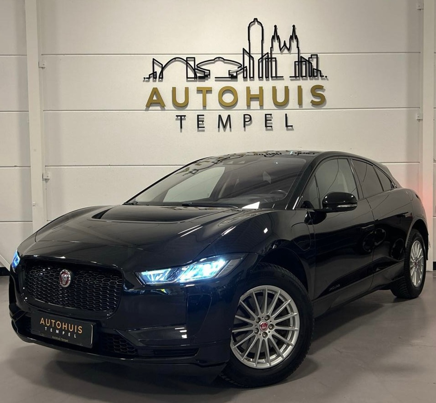 Jaguar Jaguar I-pace EV400 S 90 kWh Nap Airco Climate HuD Cruise Leder Pano Camera AppleCarplay 2018 - voorkant