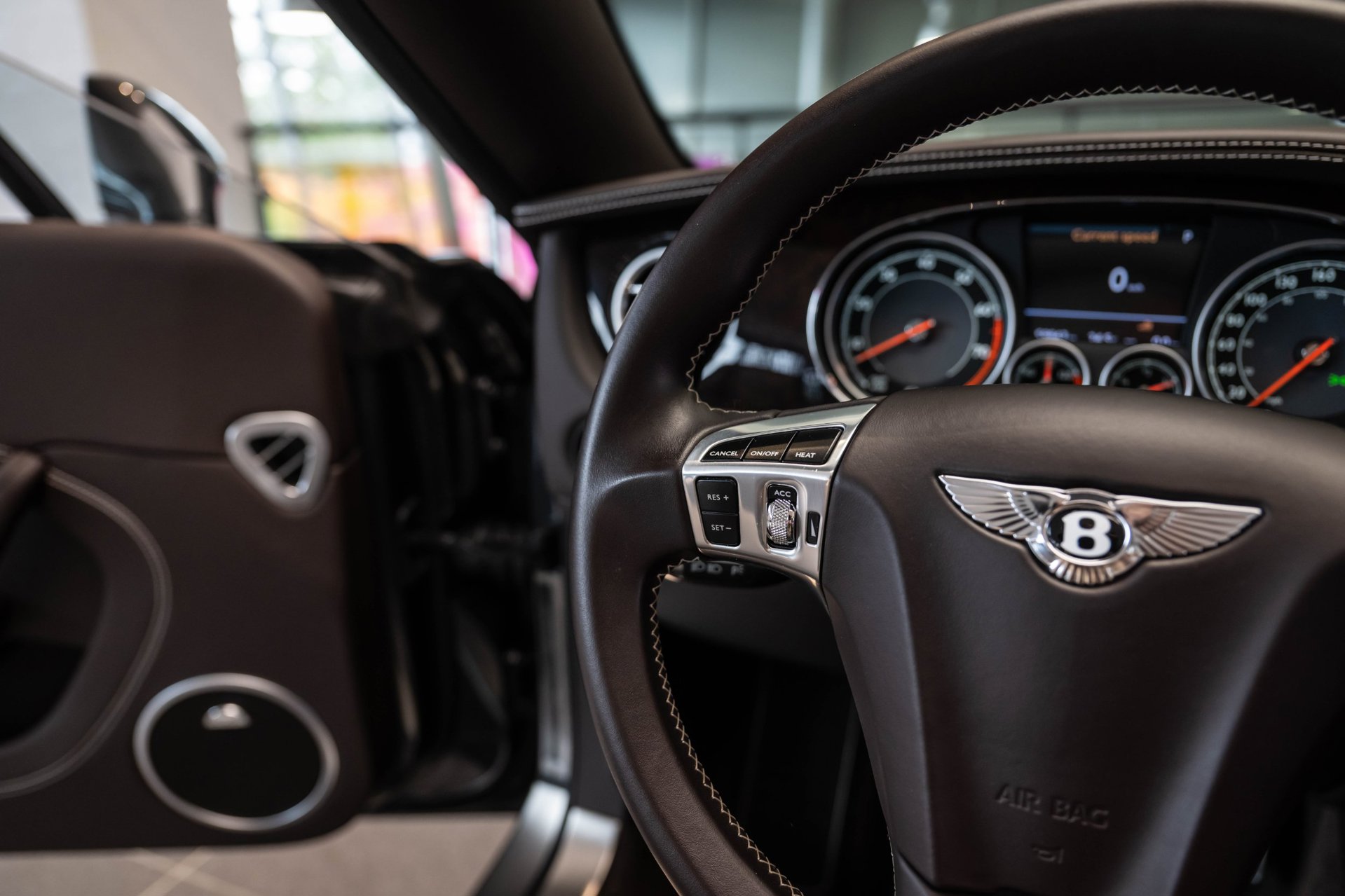 Foto van Bentley Bentley Continental GT V8 S Convertible