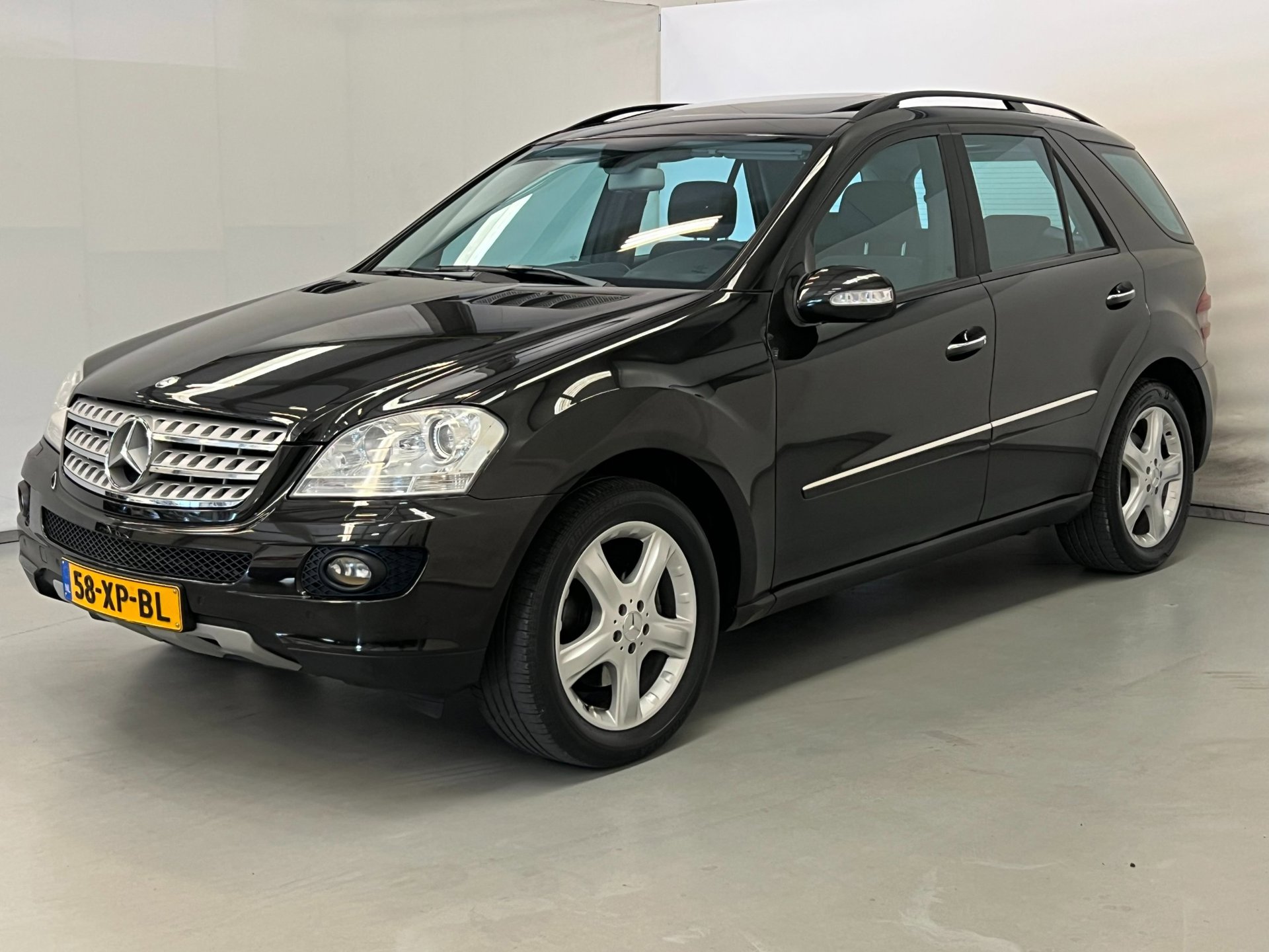 Foto van Mercedes-Benz ML 350 4Matic