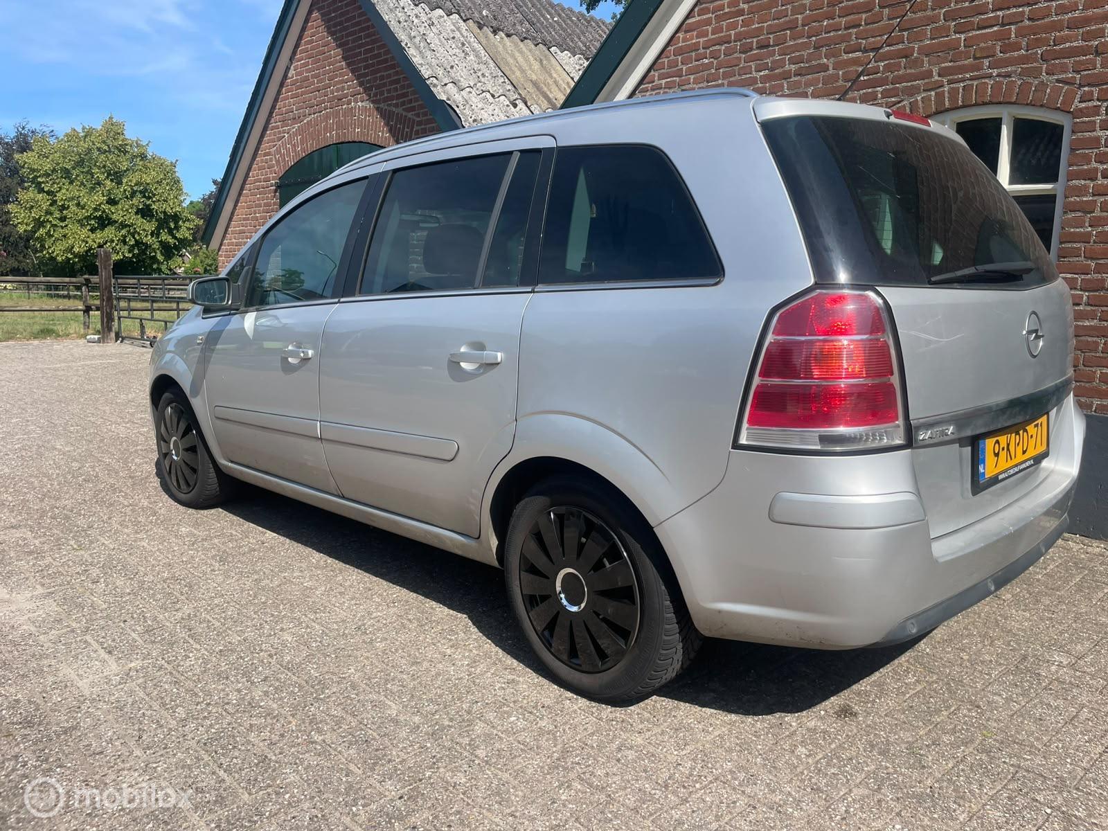 Foto van Opel Zafira