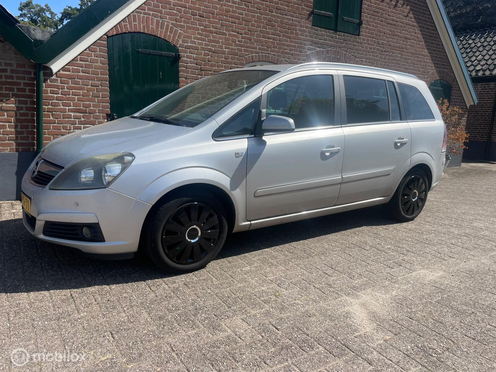 Foto van Opel Zafira