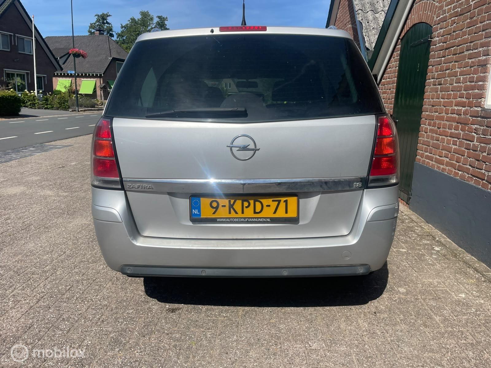 Foto van Opel Zafira