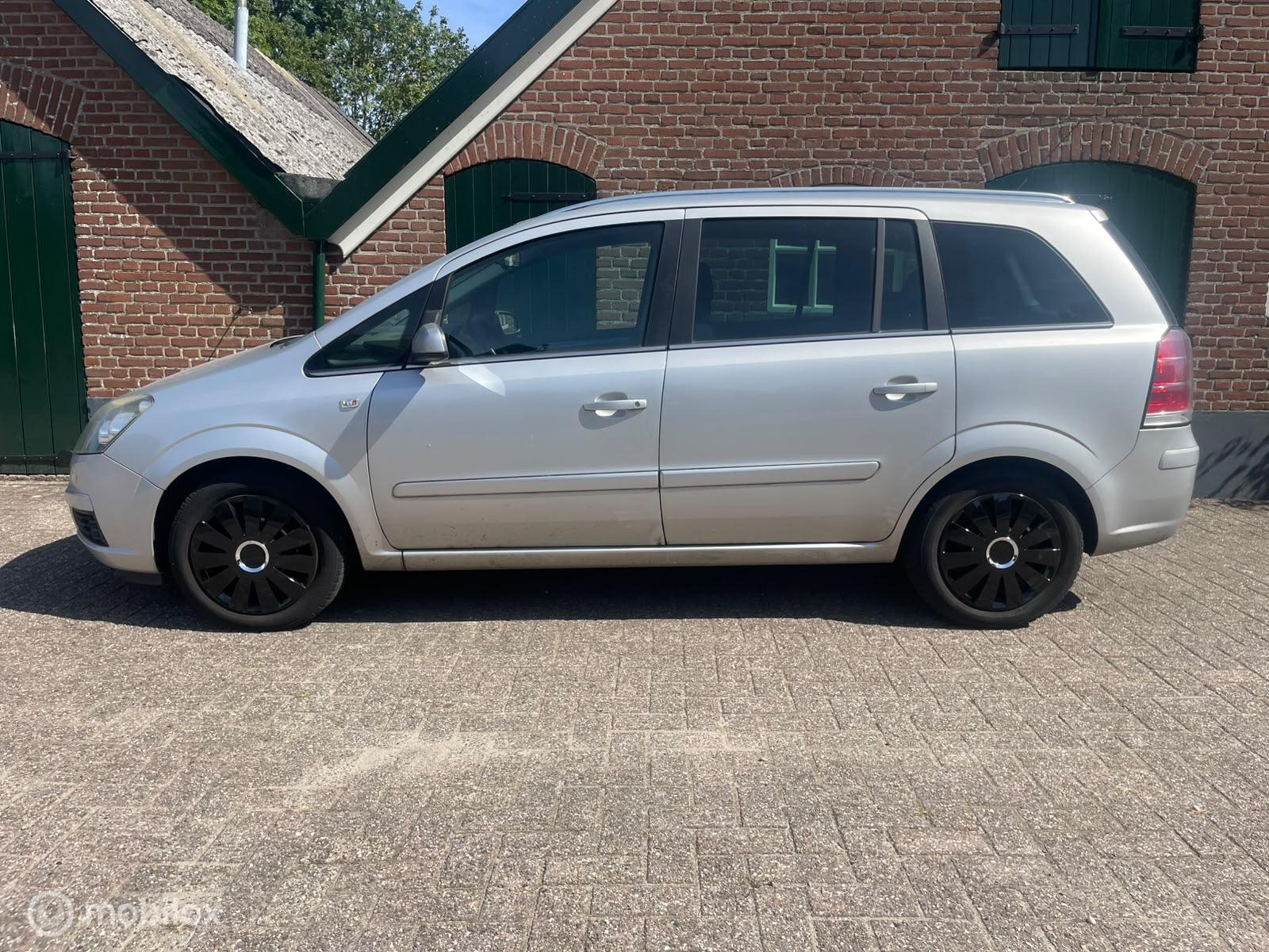 Foto van Opel Zafira