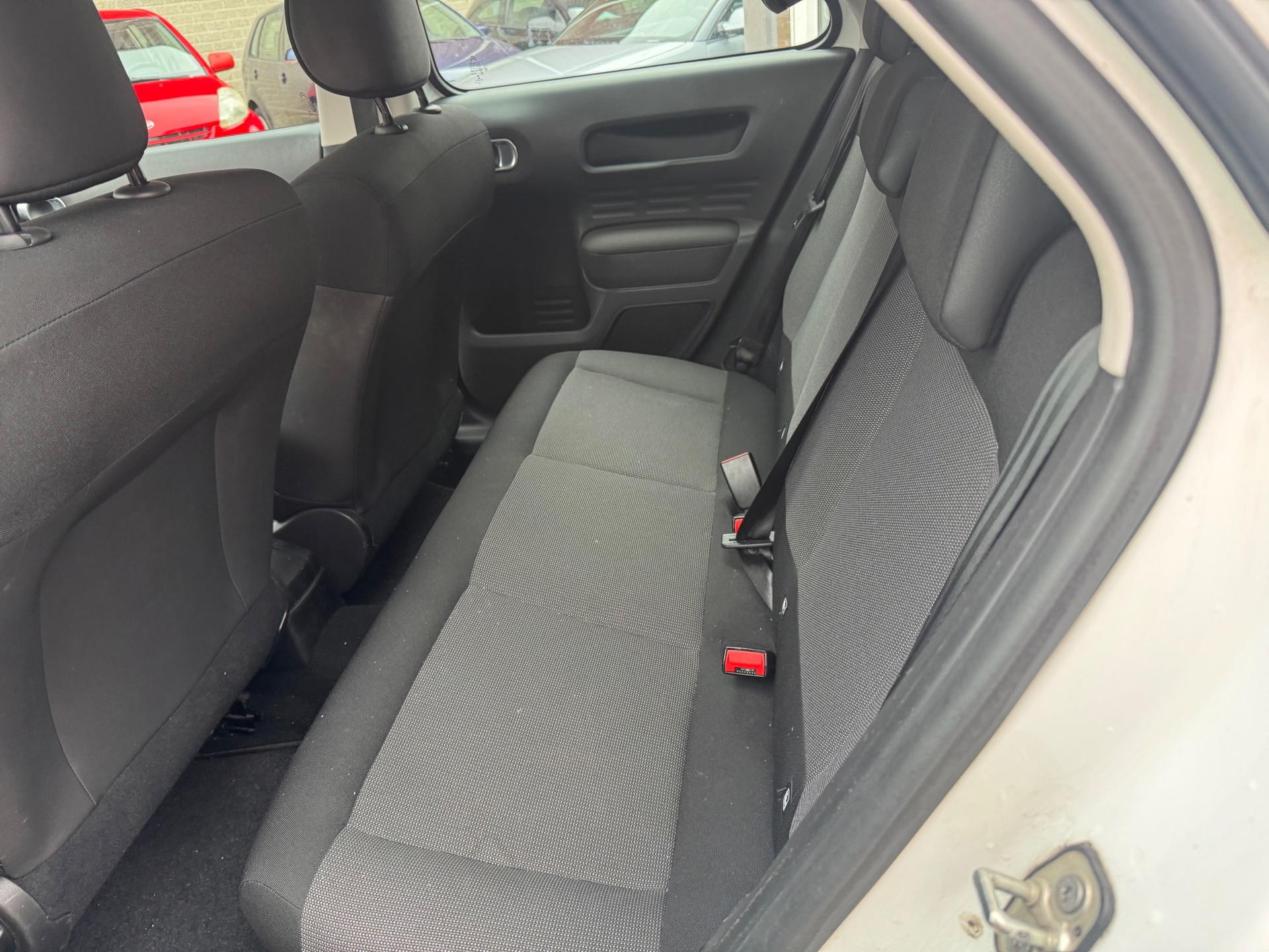 Foto van Citroen C4 Cactus