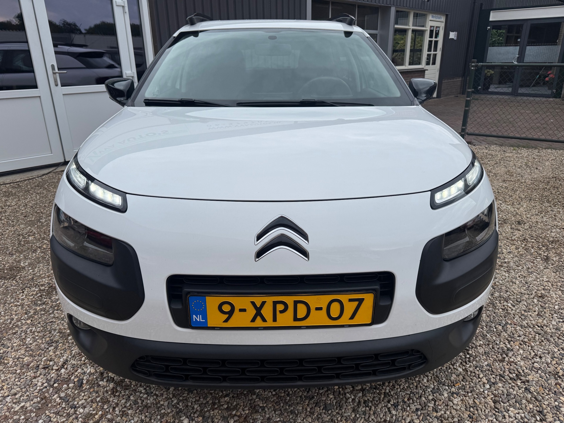 Foto van Citroen C4 Cactus