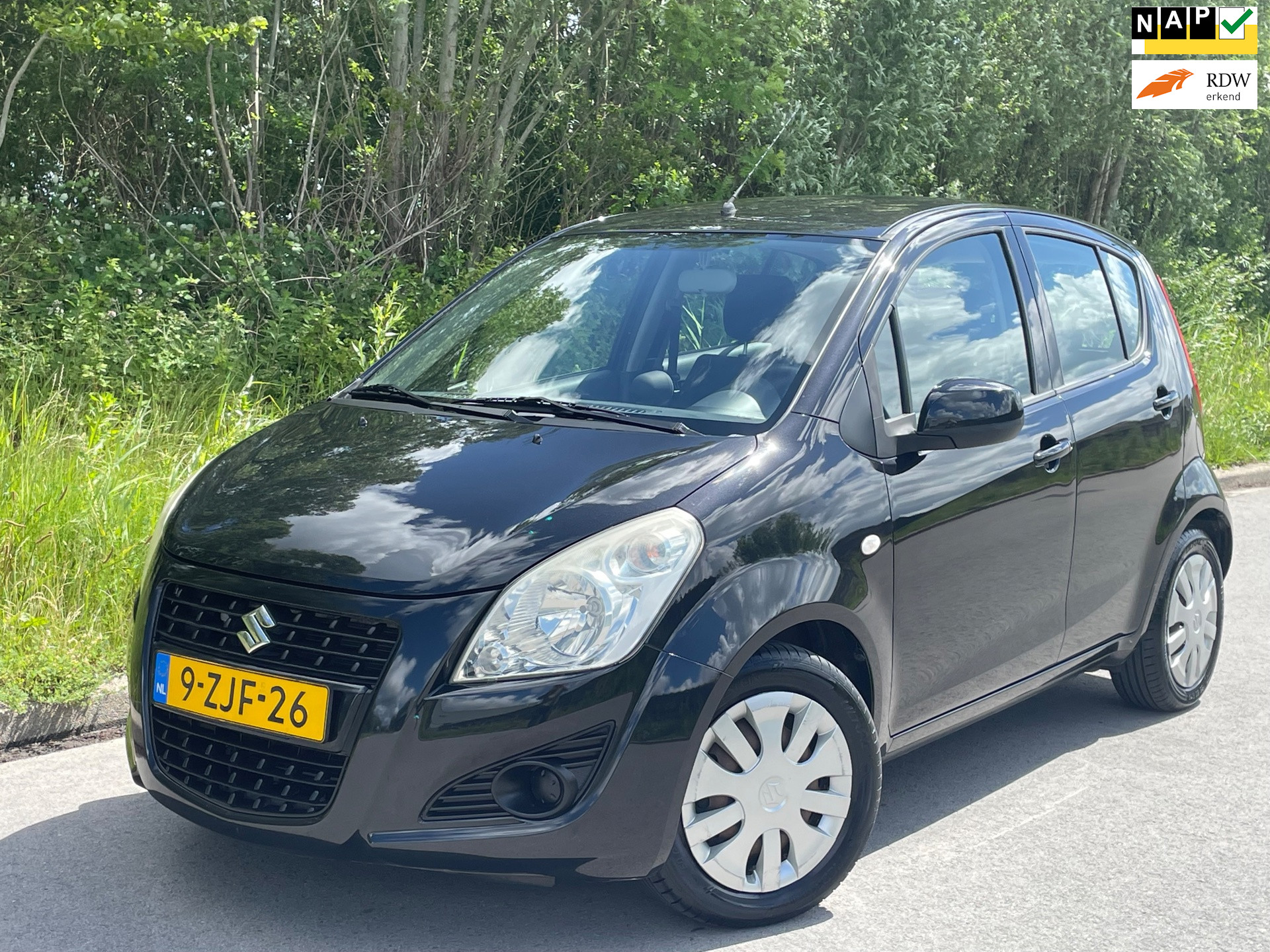 Suzuki Splash 1.0 VVT Airco Navigatie 1e Eigenaar 2015 - voorkant