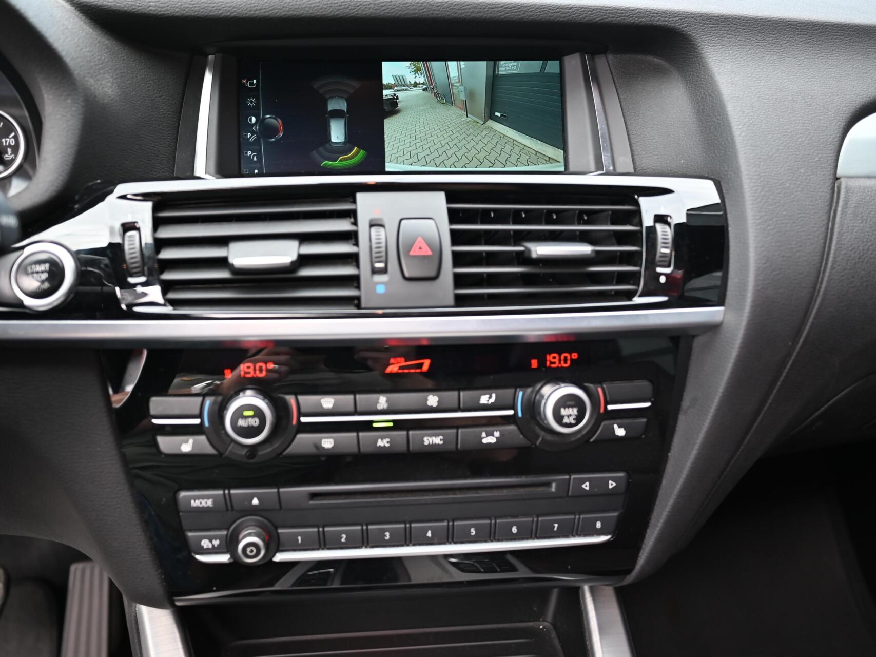 Foto van BMW X3 Sdrive20i