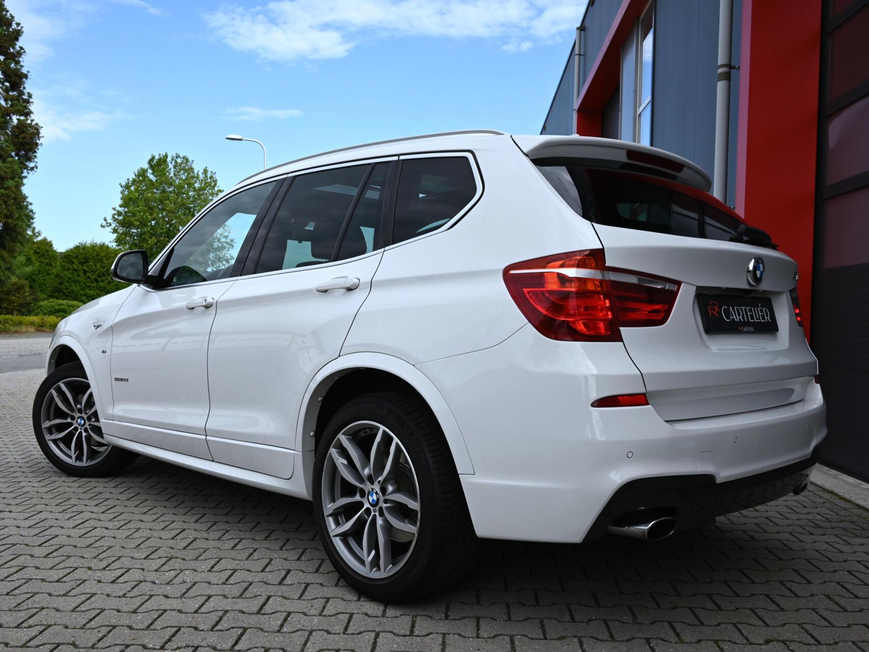 Foto van BMW X3 Sdrive20i