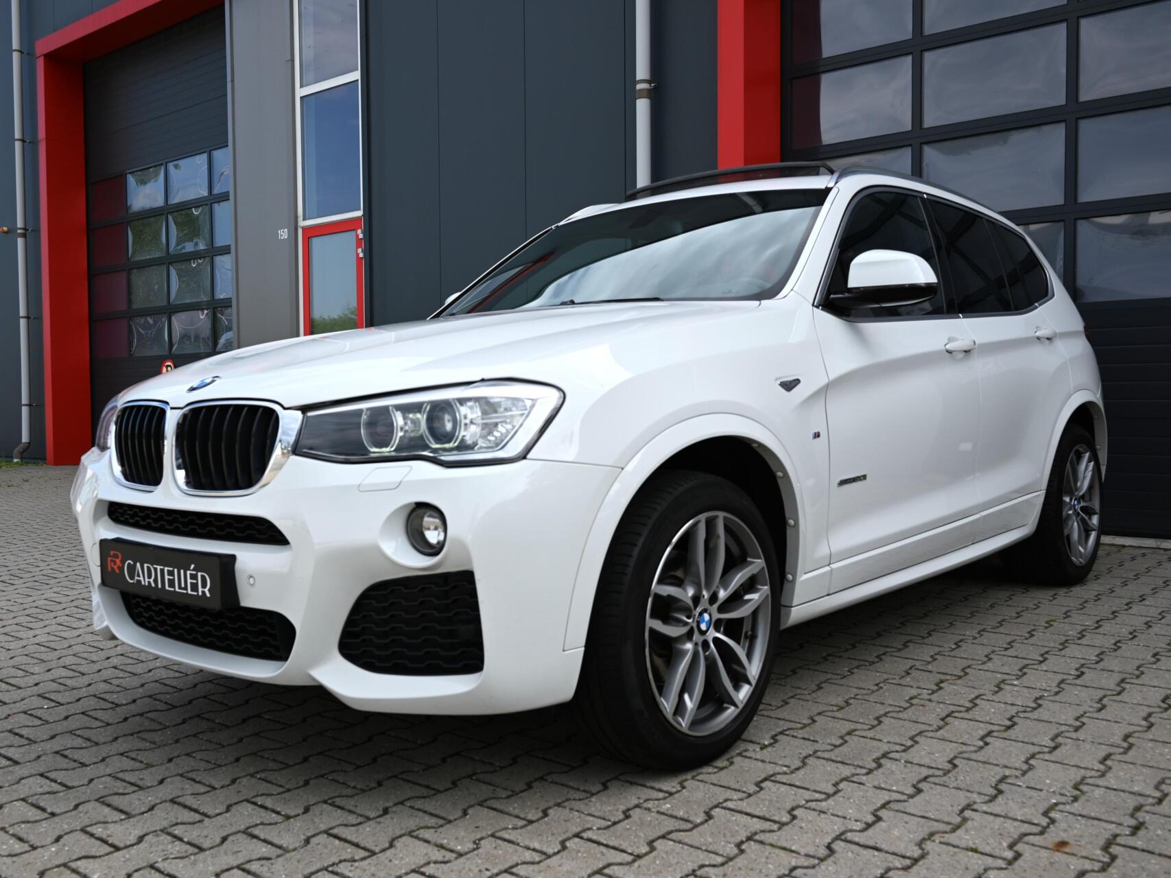 Foto van BMW X3 Sdrive20i