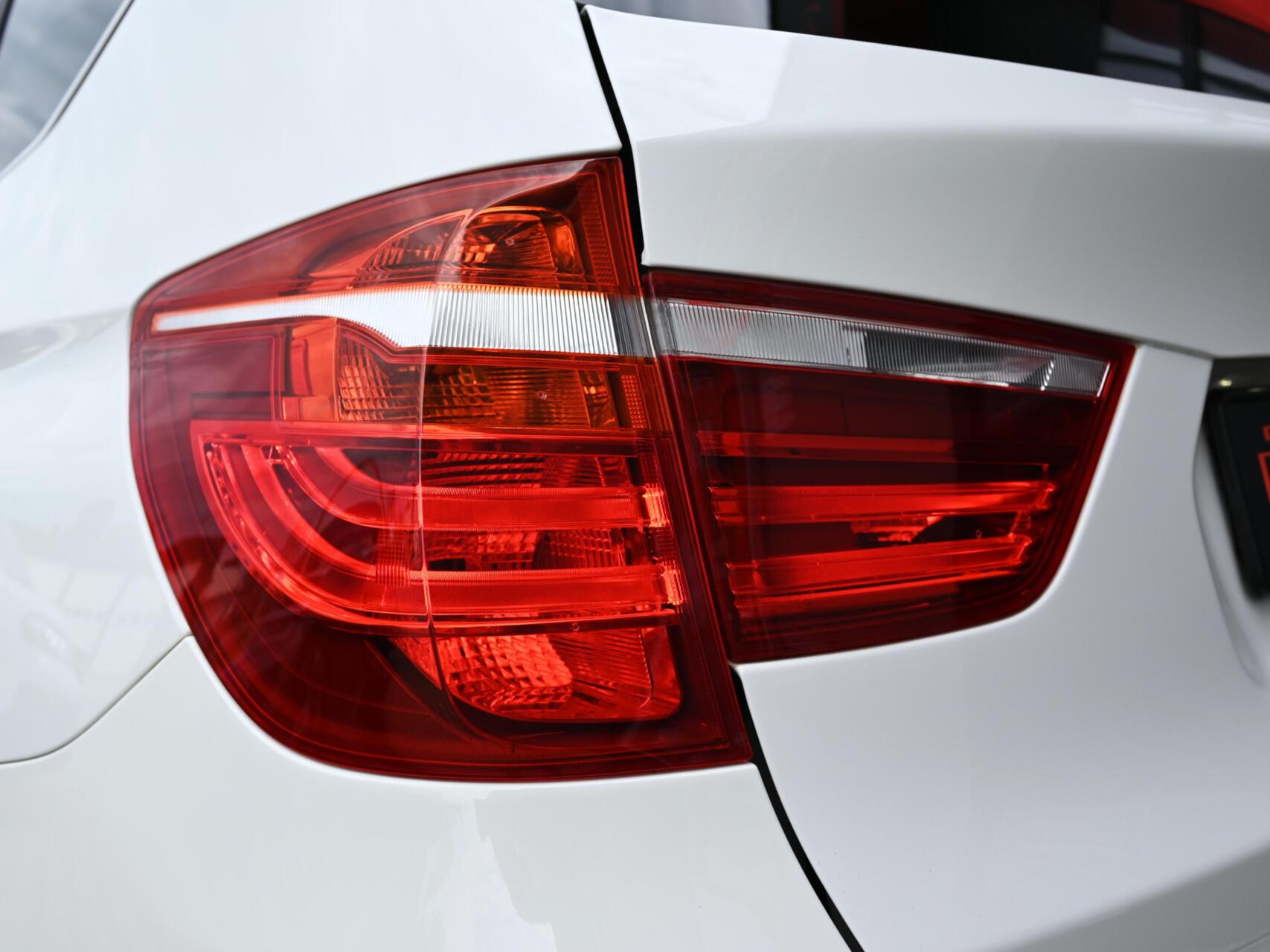 Foto van BMW X3 Sdrive20i