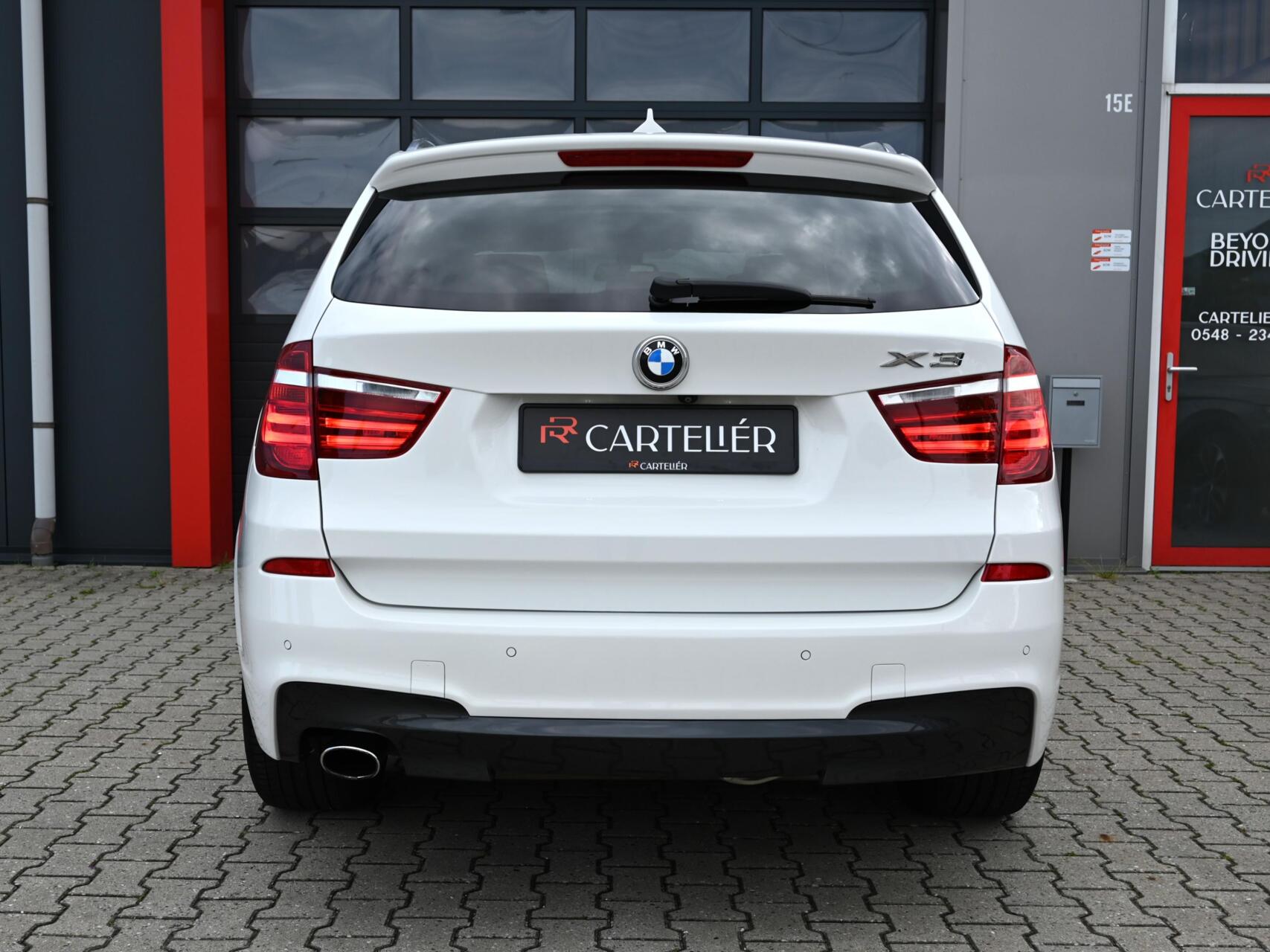 Foto van BMW X3 Sdrive20i