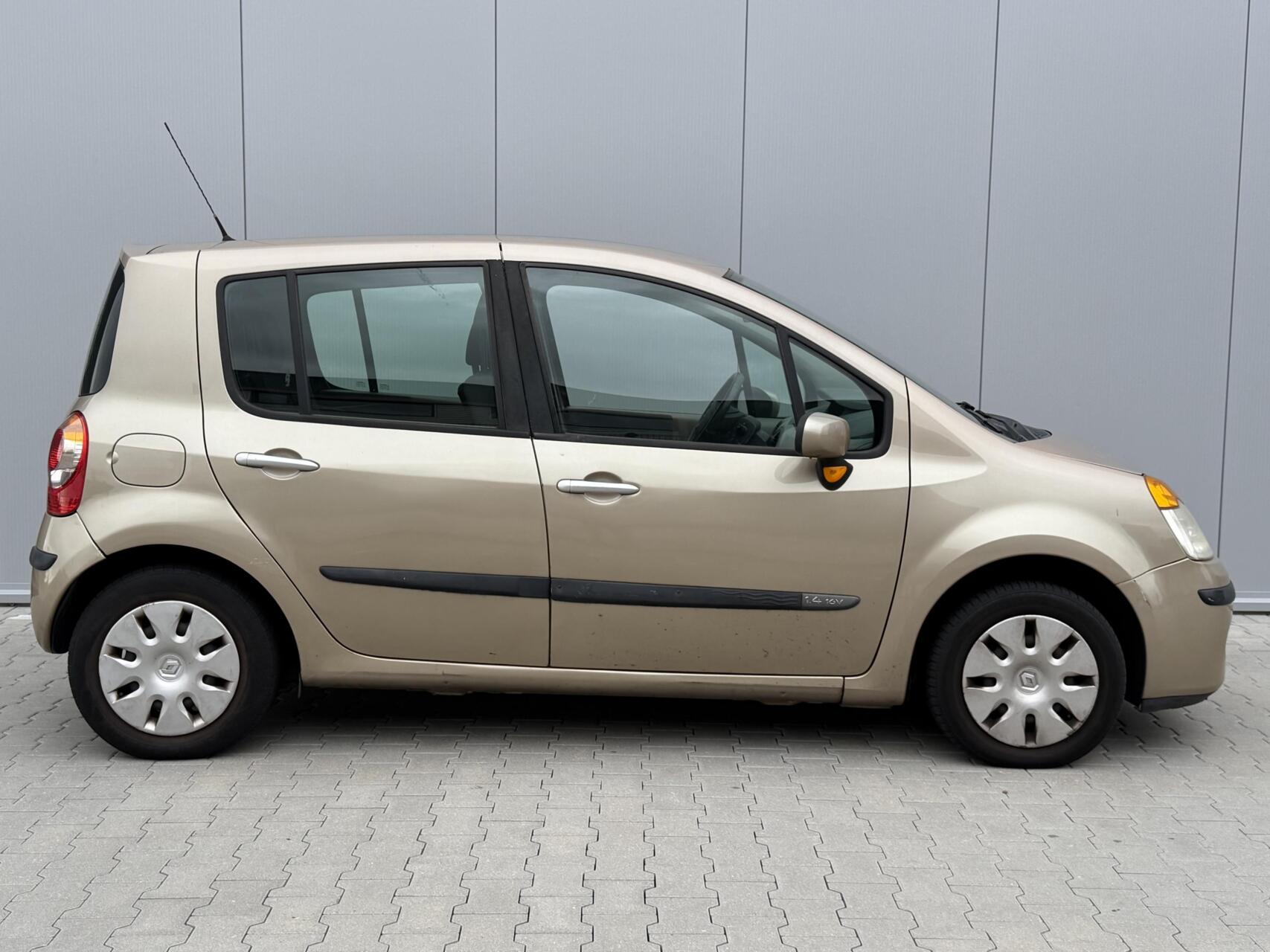 Foto van Renault Modus