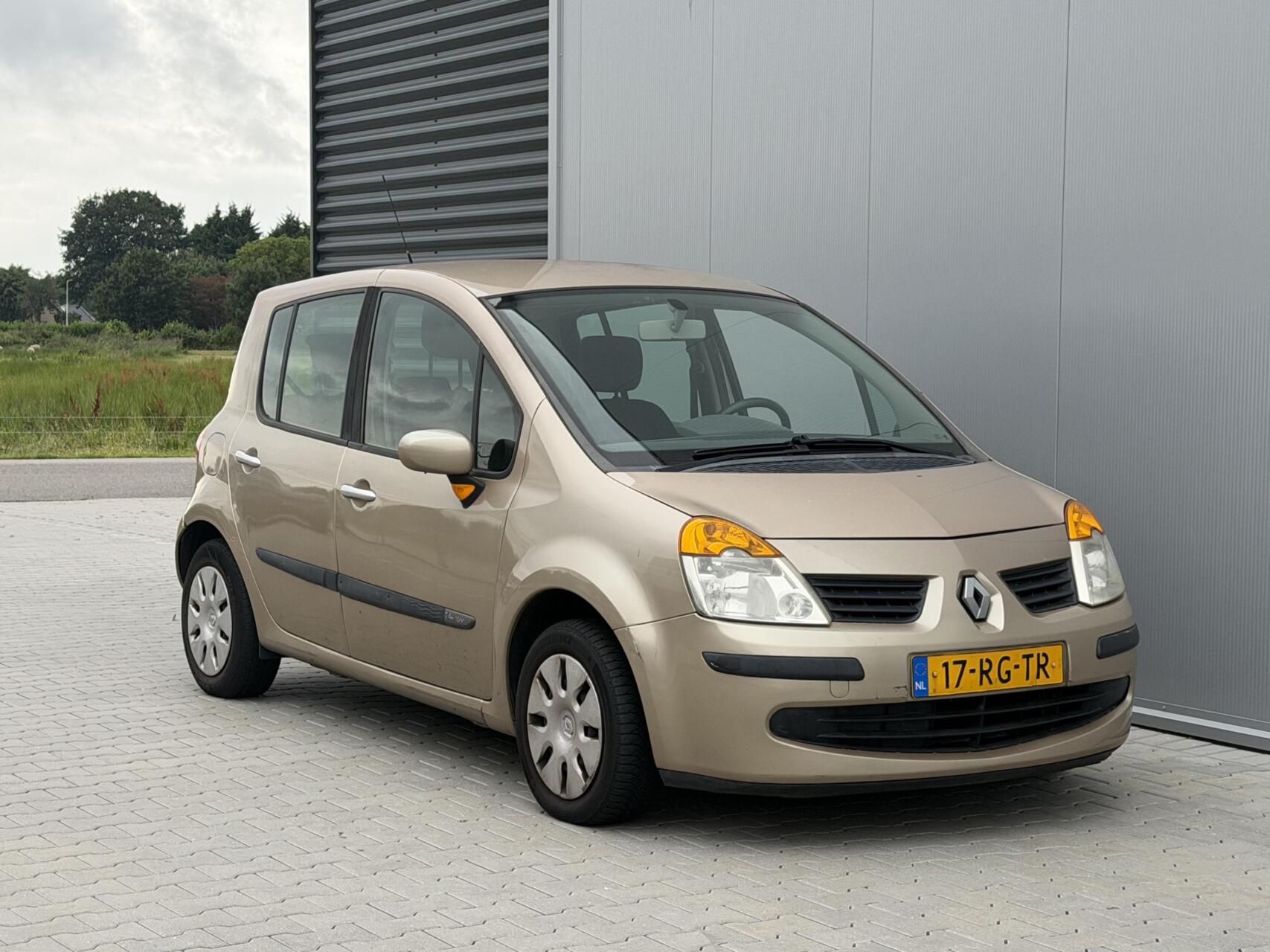 Foto van Renault Modus