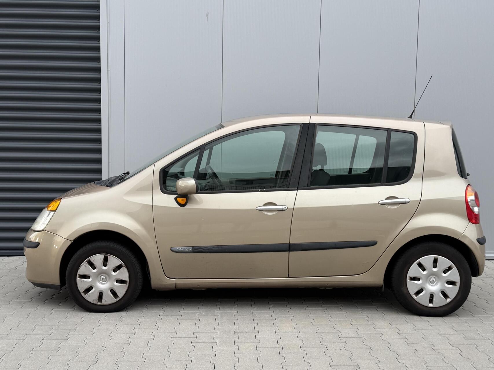 Foto van Renault Modus