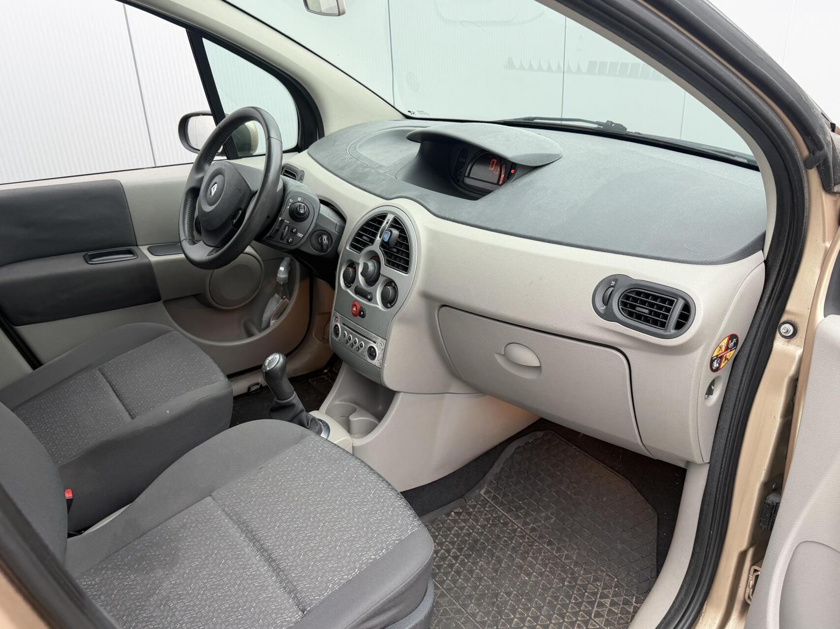 Foto van Renault Modus