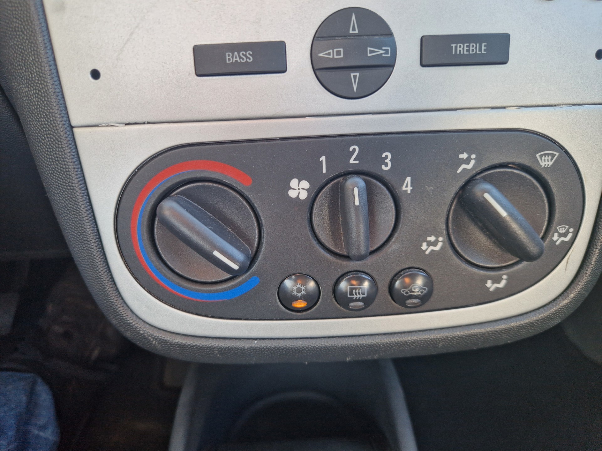 Foto van Opel Corsa-c