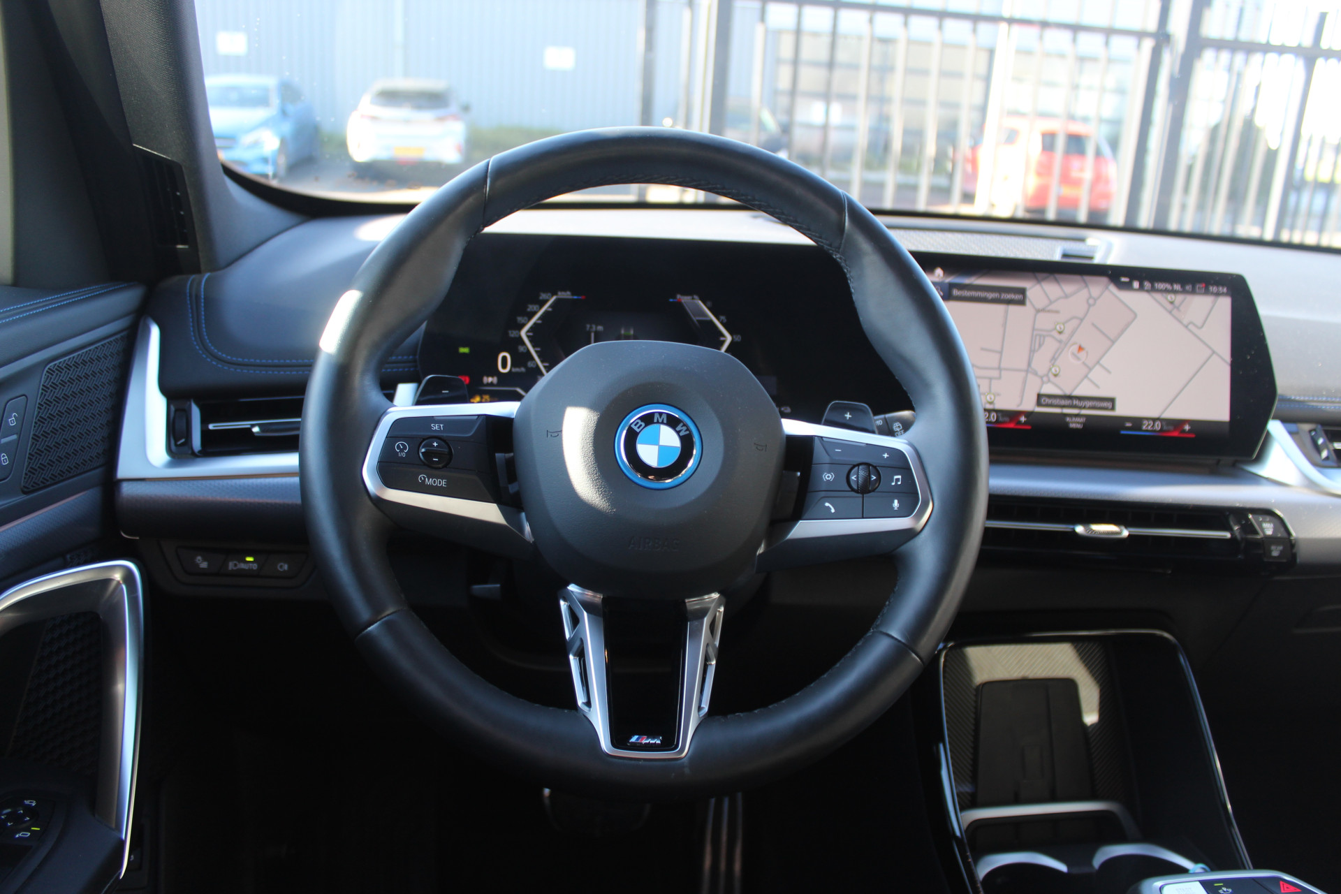 Foto van BMW X1 Xdrive25e