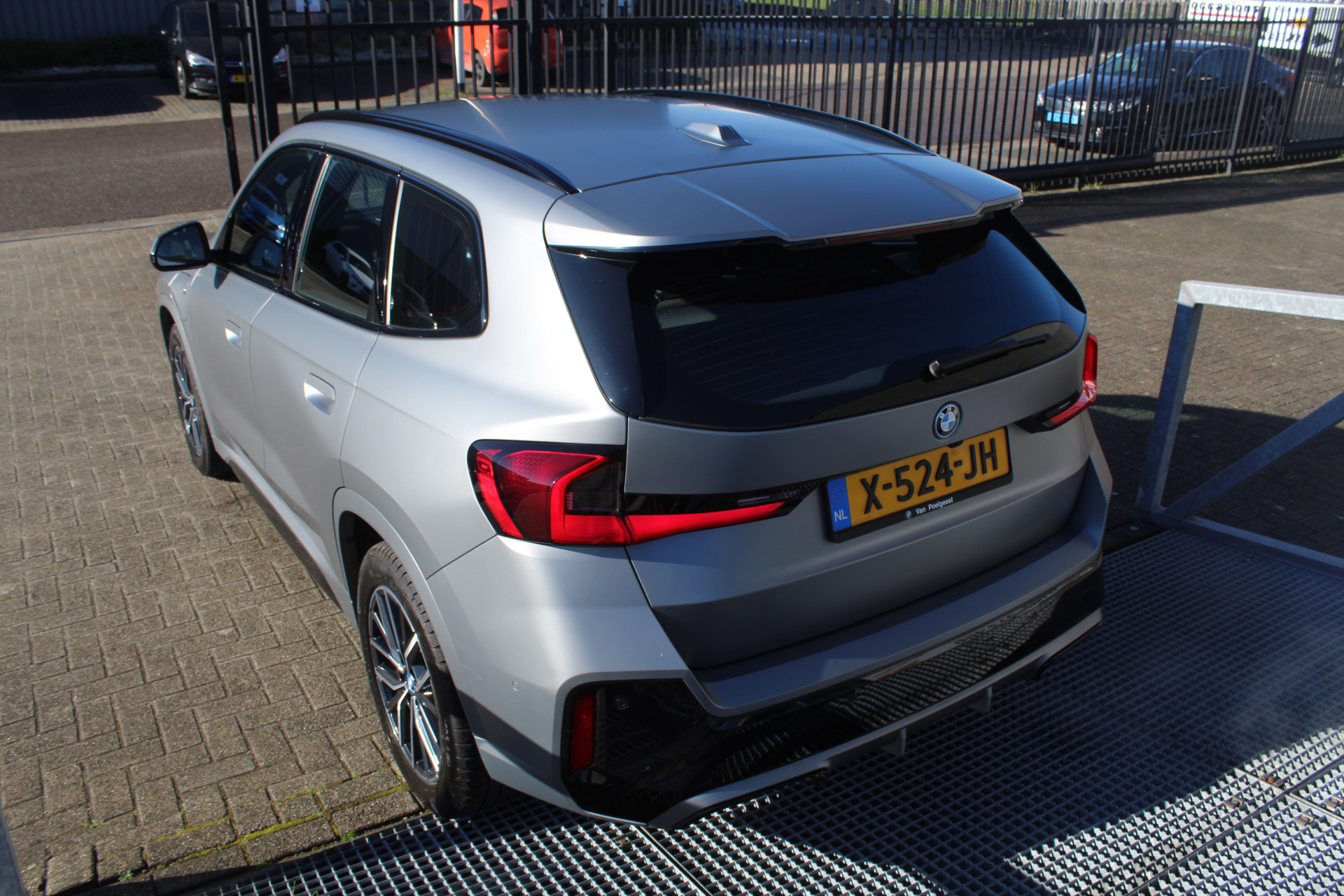 Foto van BMW X1 Xdrive25e