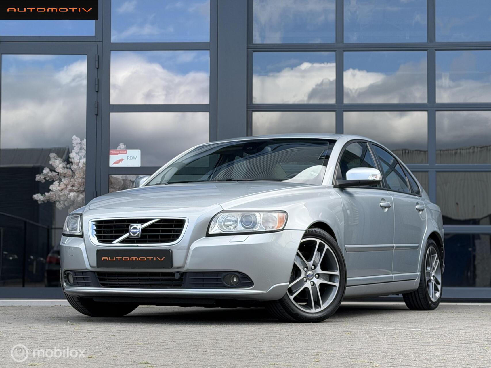 Volvo S40 2.5 T5 Summum AUTOMAAT / LEDER / UNIEKE STAAT 2007 - voorkant
