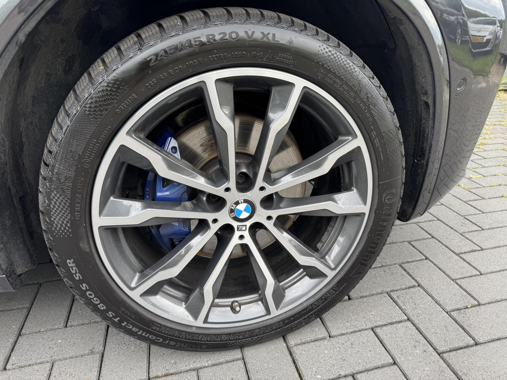 Foto van BMW X4 Xdrive30d