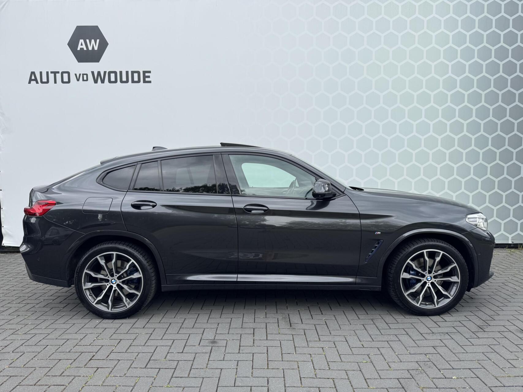 Foto van BMW X4 Xdrive30d