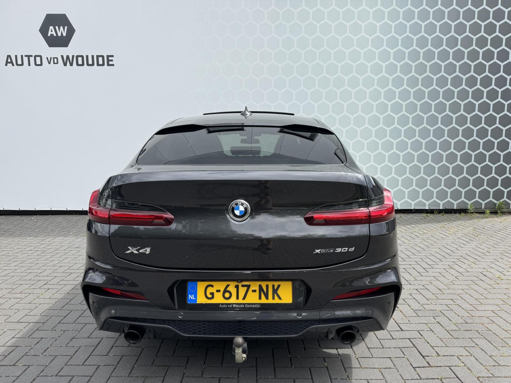 Foto van BMW X4 Xdrive30d