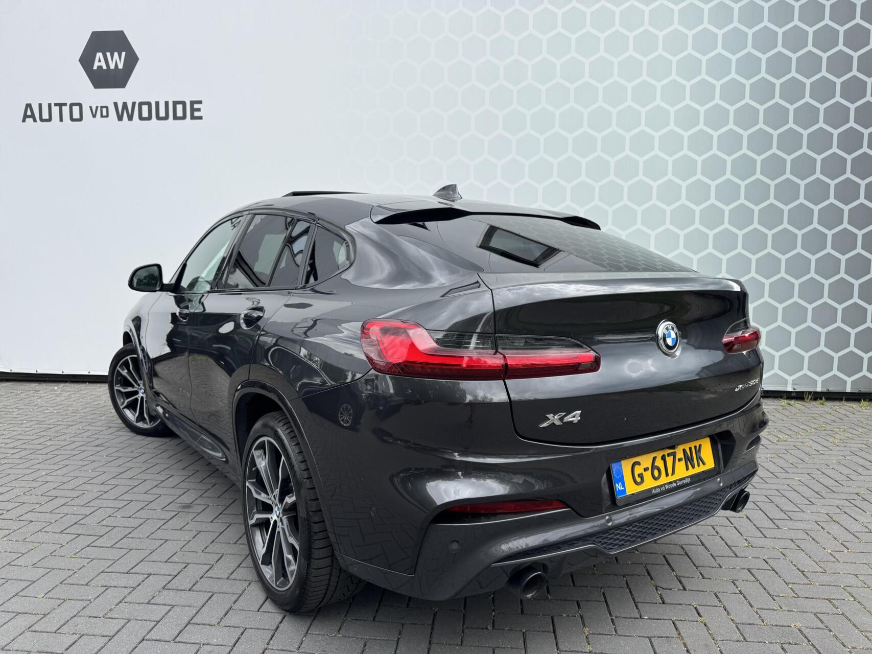Foto van BMW X4 Xdrive30d