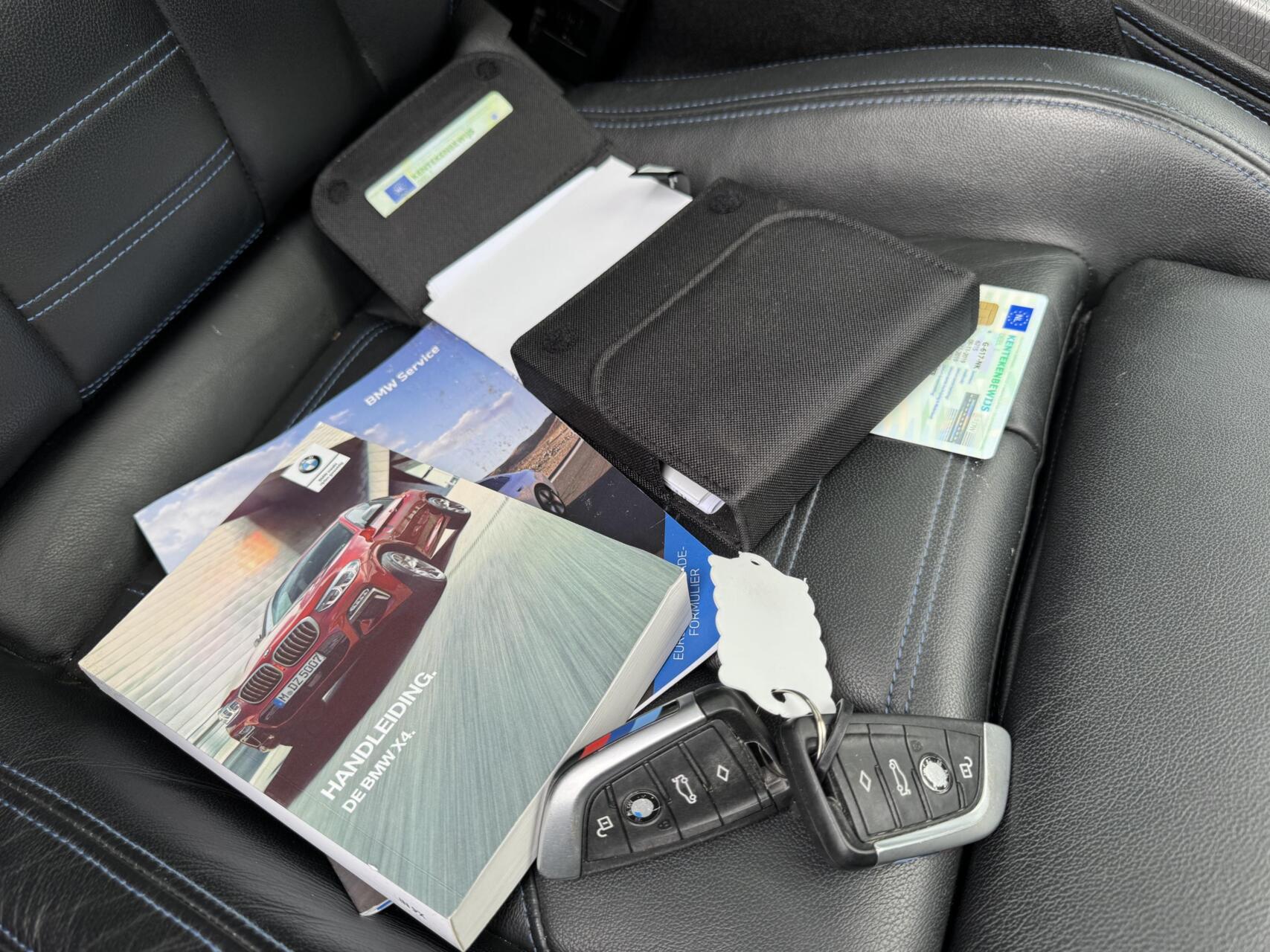 Foto van BMW X4 Xdrive30d