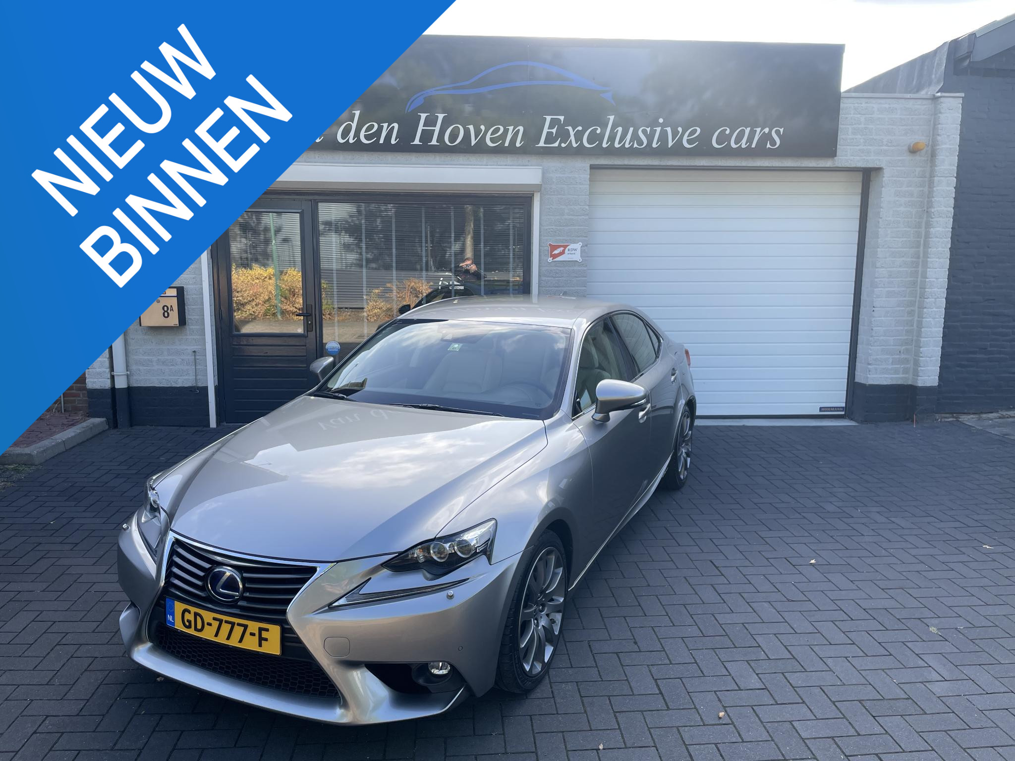 Lexus Lexus Is300h 300h Hybrid Luxury Line 2015 - voorkant