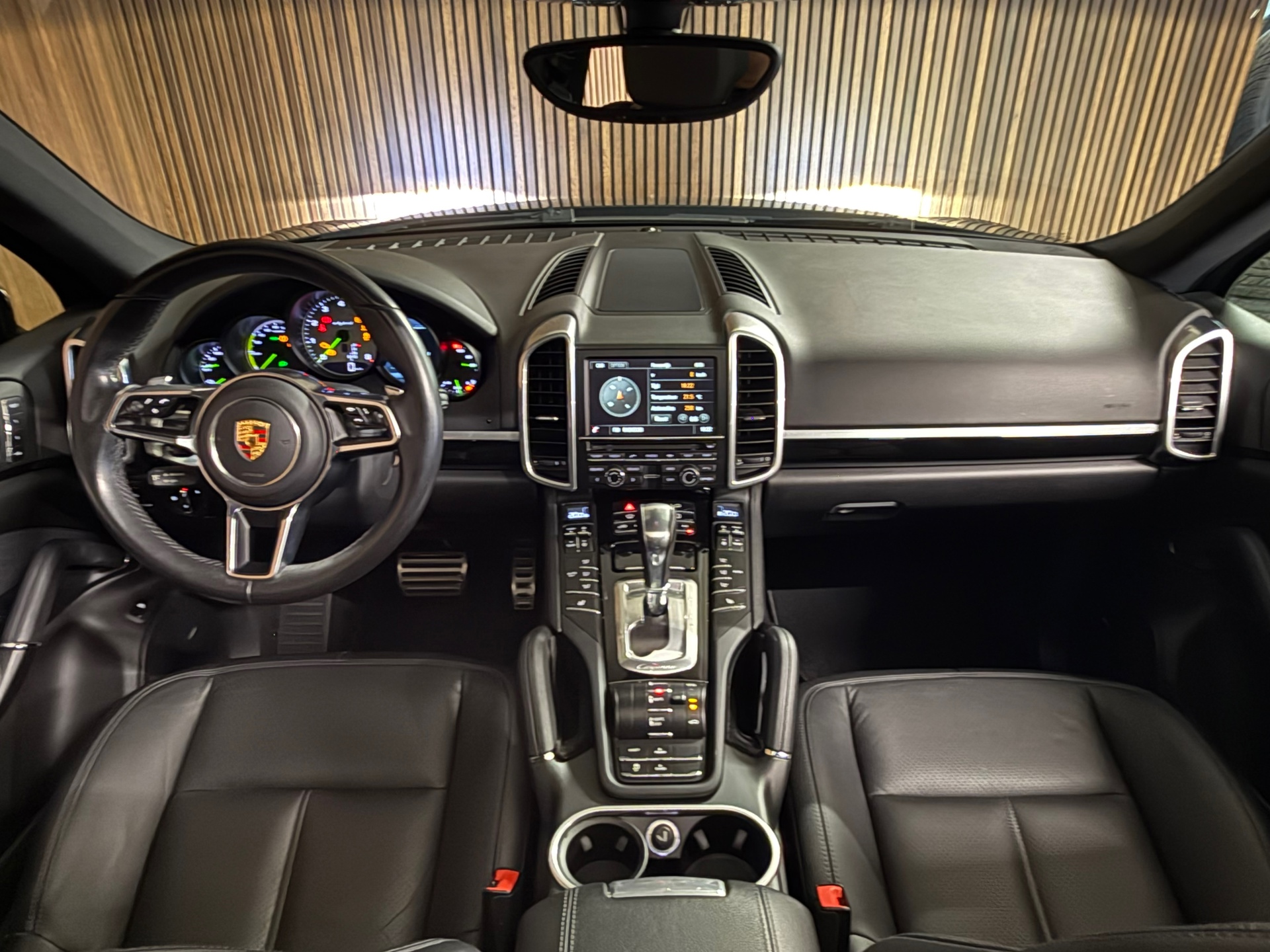 Foto van Porsche Cayenne S E-hybrid