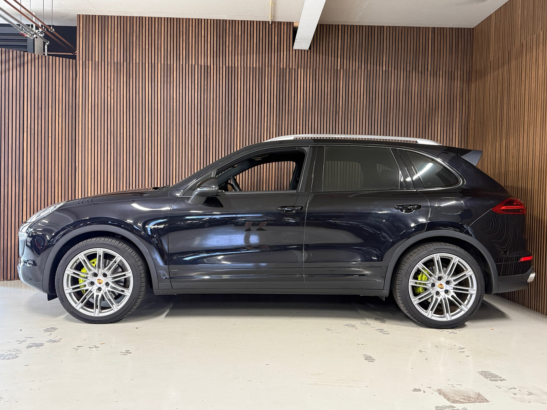 Foto van Porsche Cayenne S E-hybrid