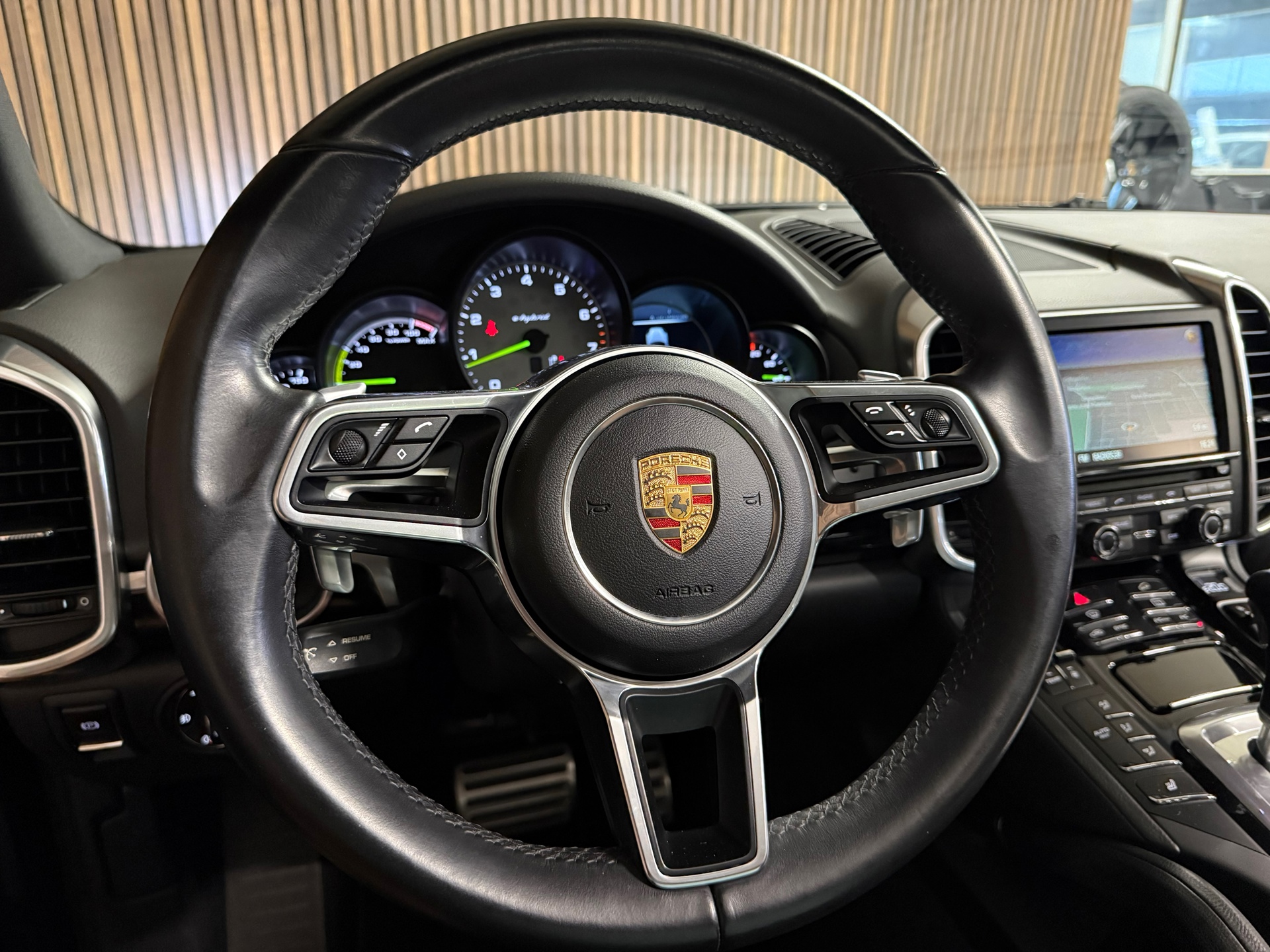 Foto van Porsche Cayenne S E-hybrid