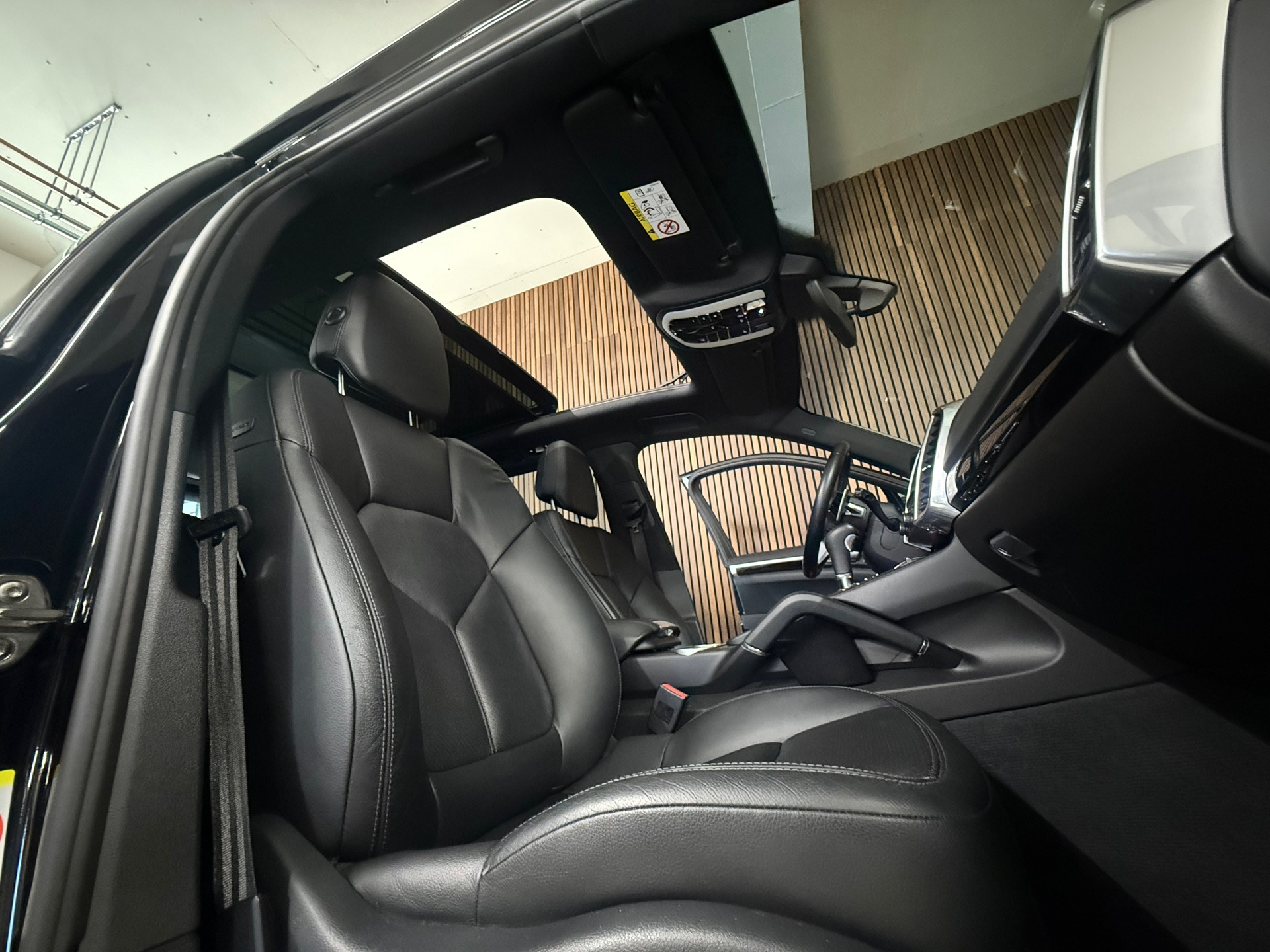 Foto van Porsche Cayenne S E-hybrid