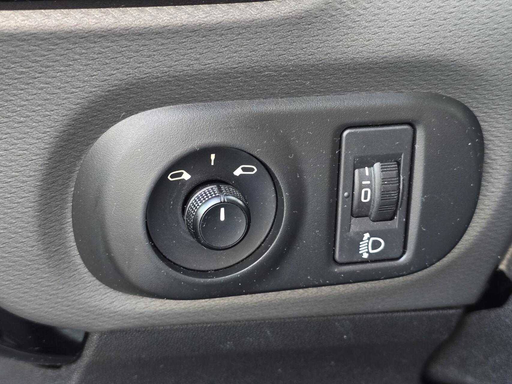 Foto van Citroen C4 Cactus