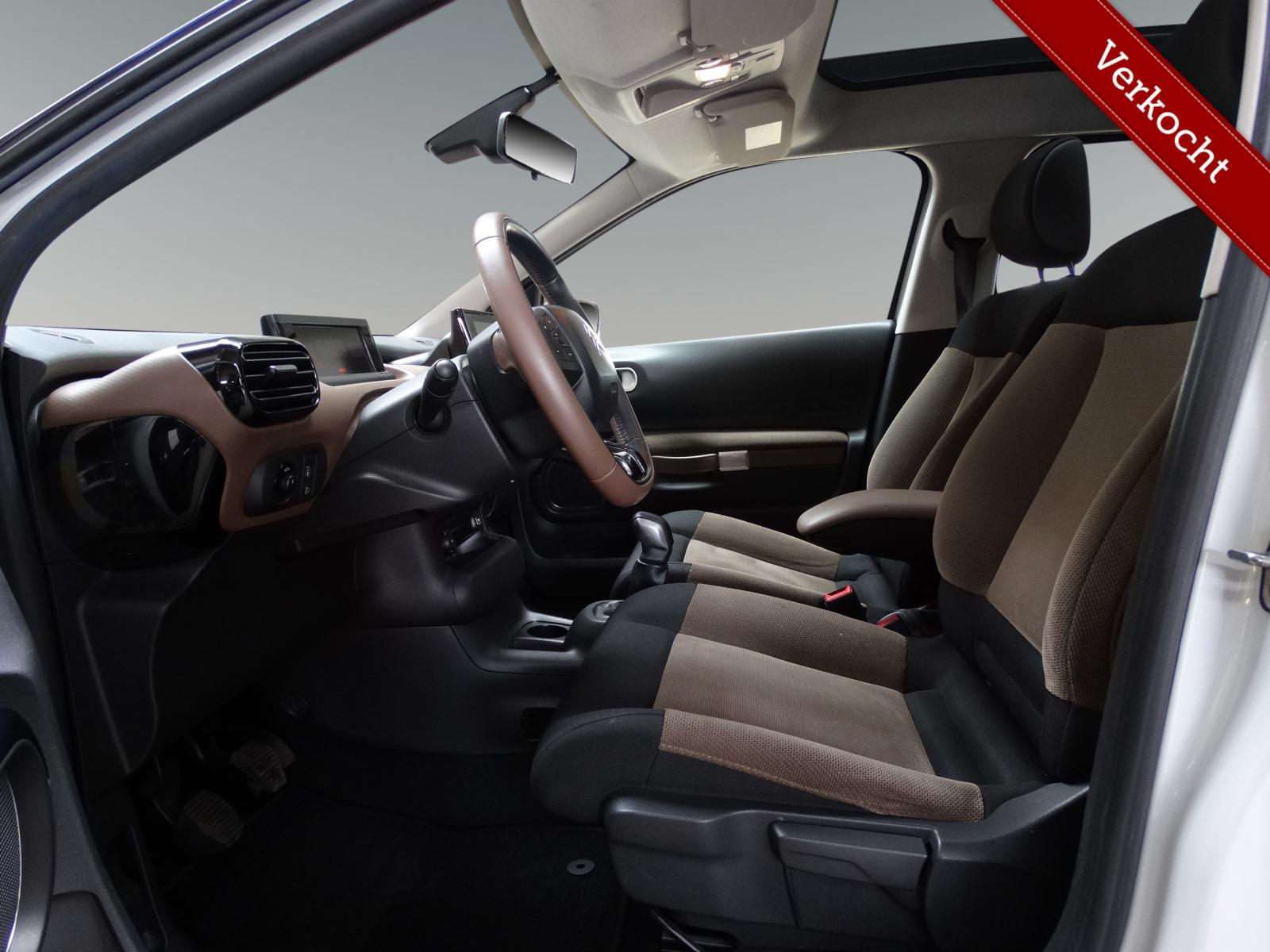Foto van Citroen C4 Cactus