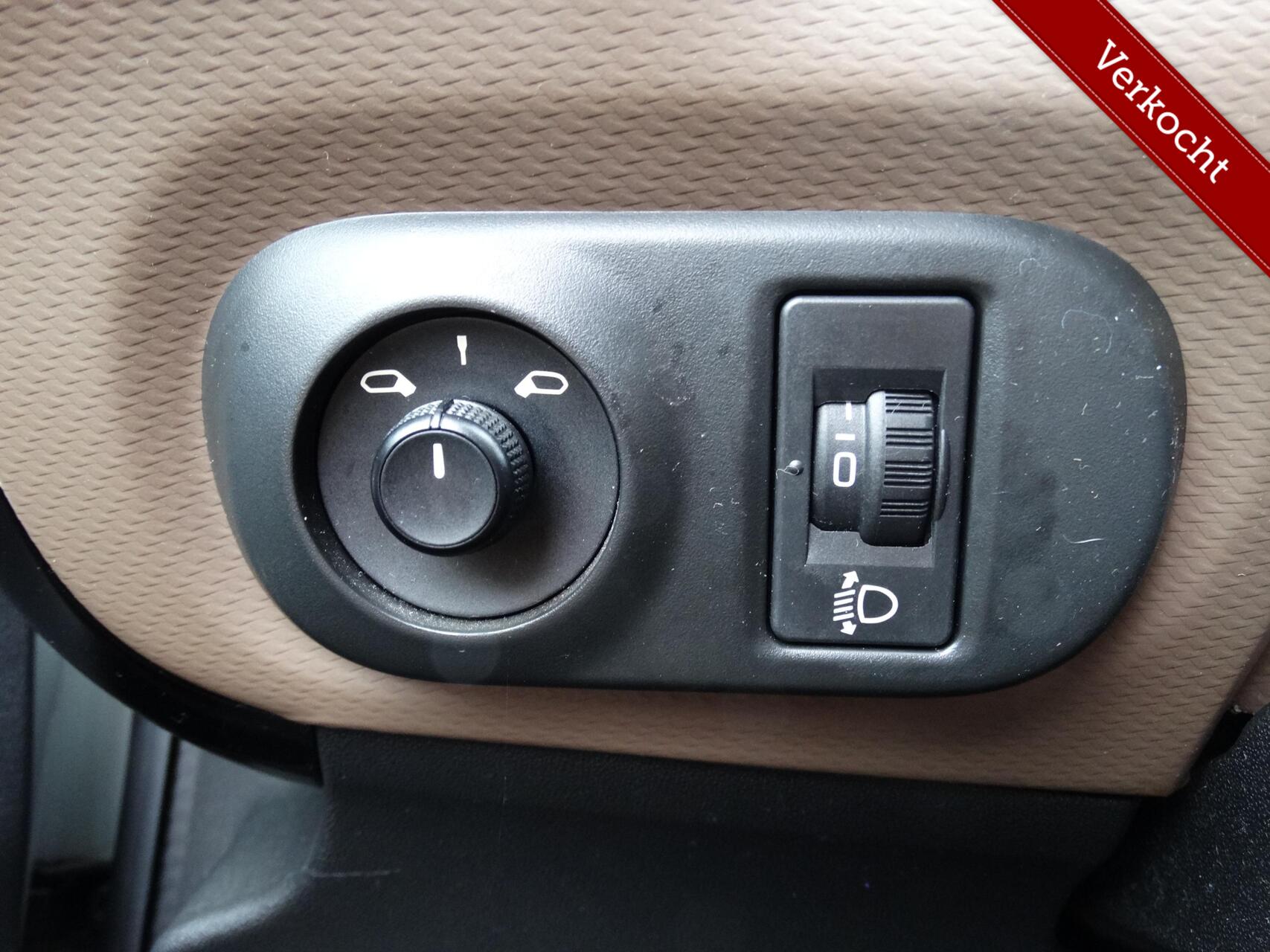 Foto van Citroen C4 Cactus