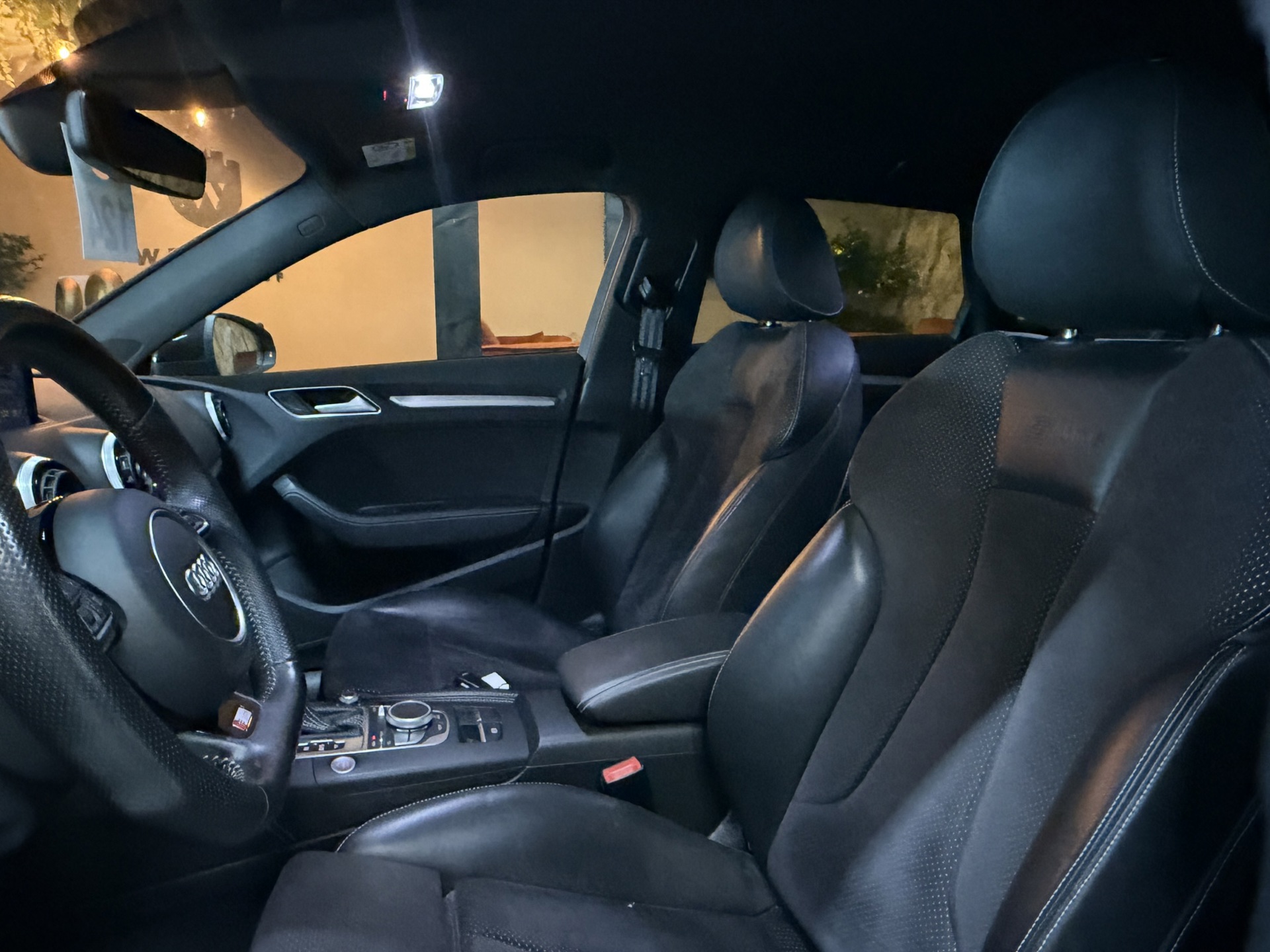 Foto van Audi A3 Sportback E-tron