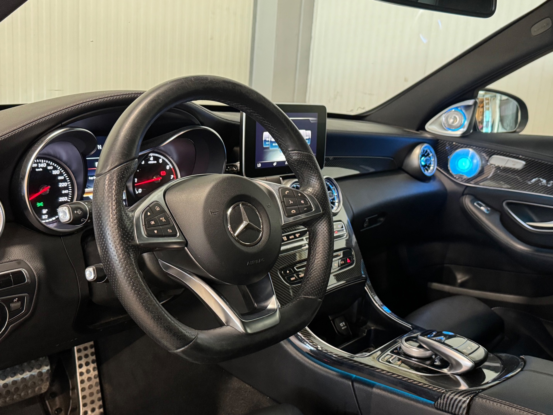 Foto van Mercedes-Benz C 200
