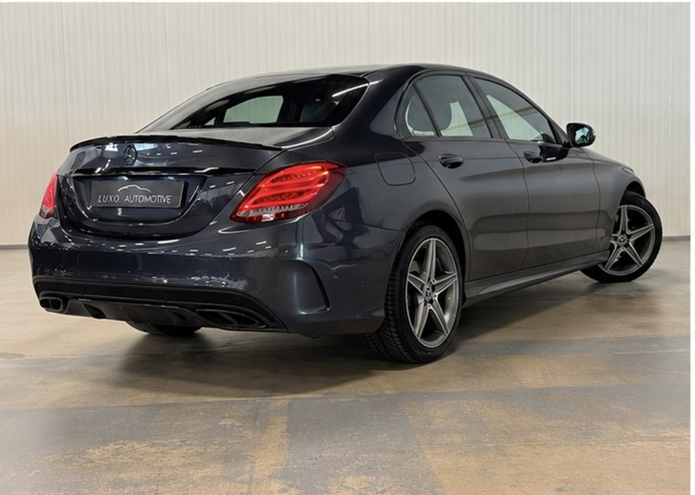 Foto van Mercedes-Benz C 200