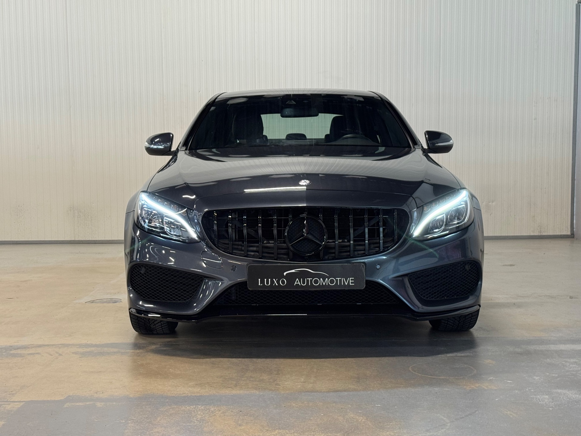 Foto van Mercedes-Benz C 200