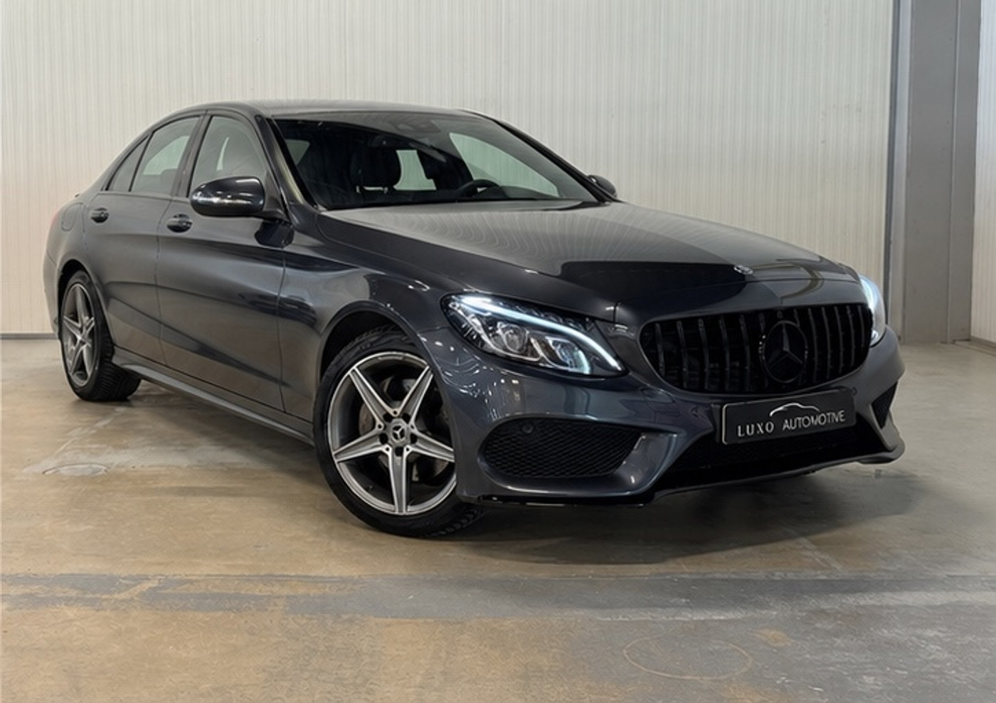 Foto van Mercedes-Benz C 200